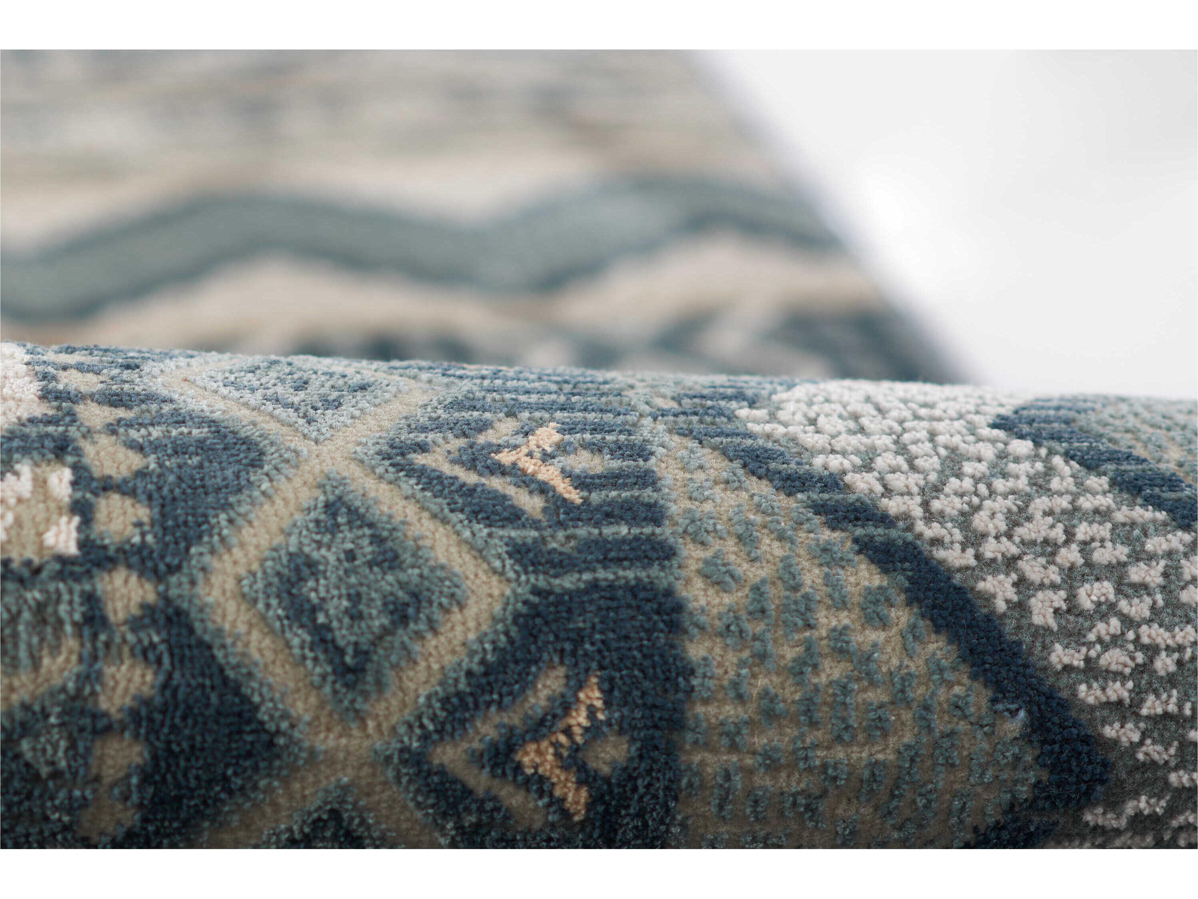 Momeni Genevieve Southwestern Area Rug