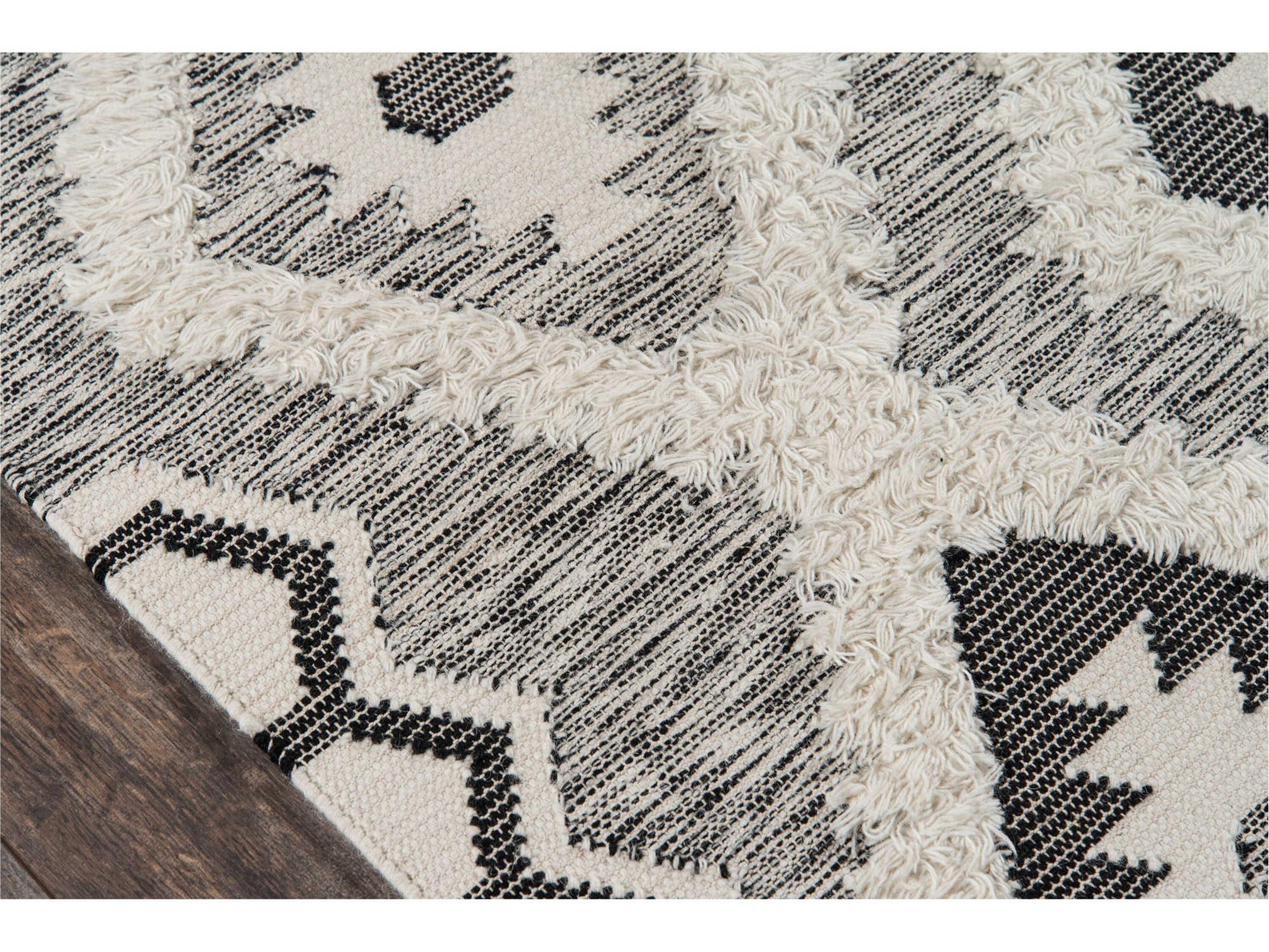 Momeni Indio Geometric Area Rug