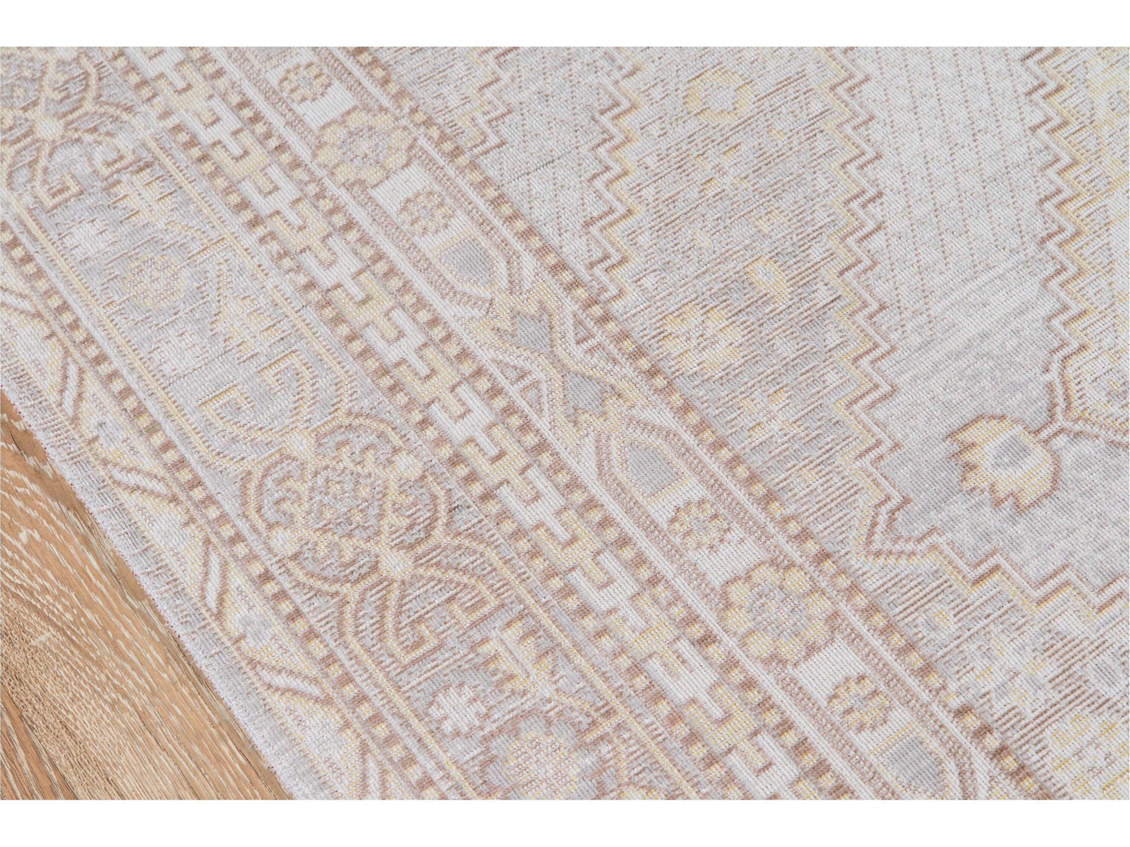 Momeni Isabella Bordered Area Rug