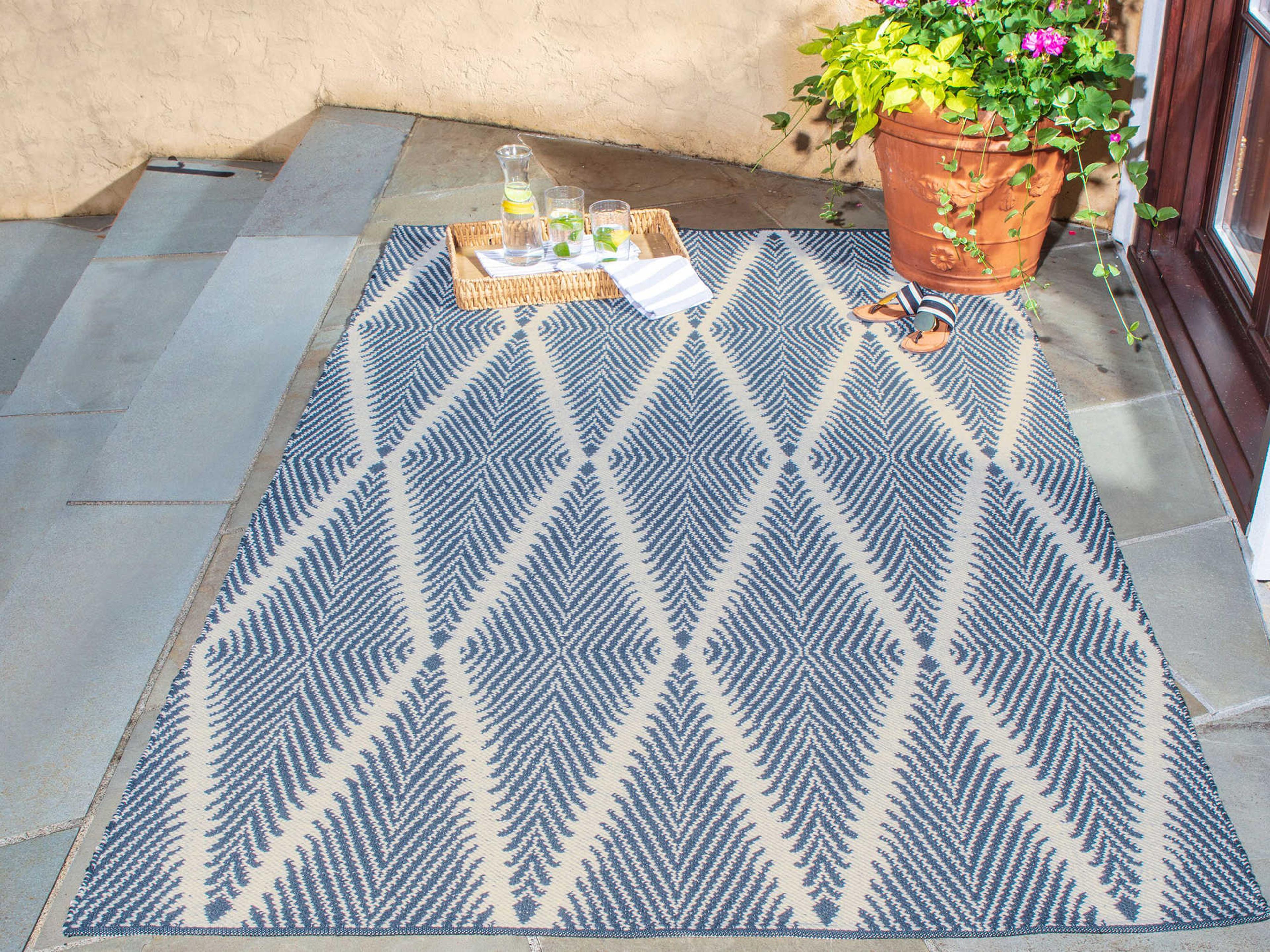 Momeni River Geometric Area Rug