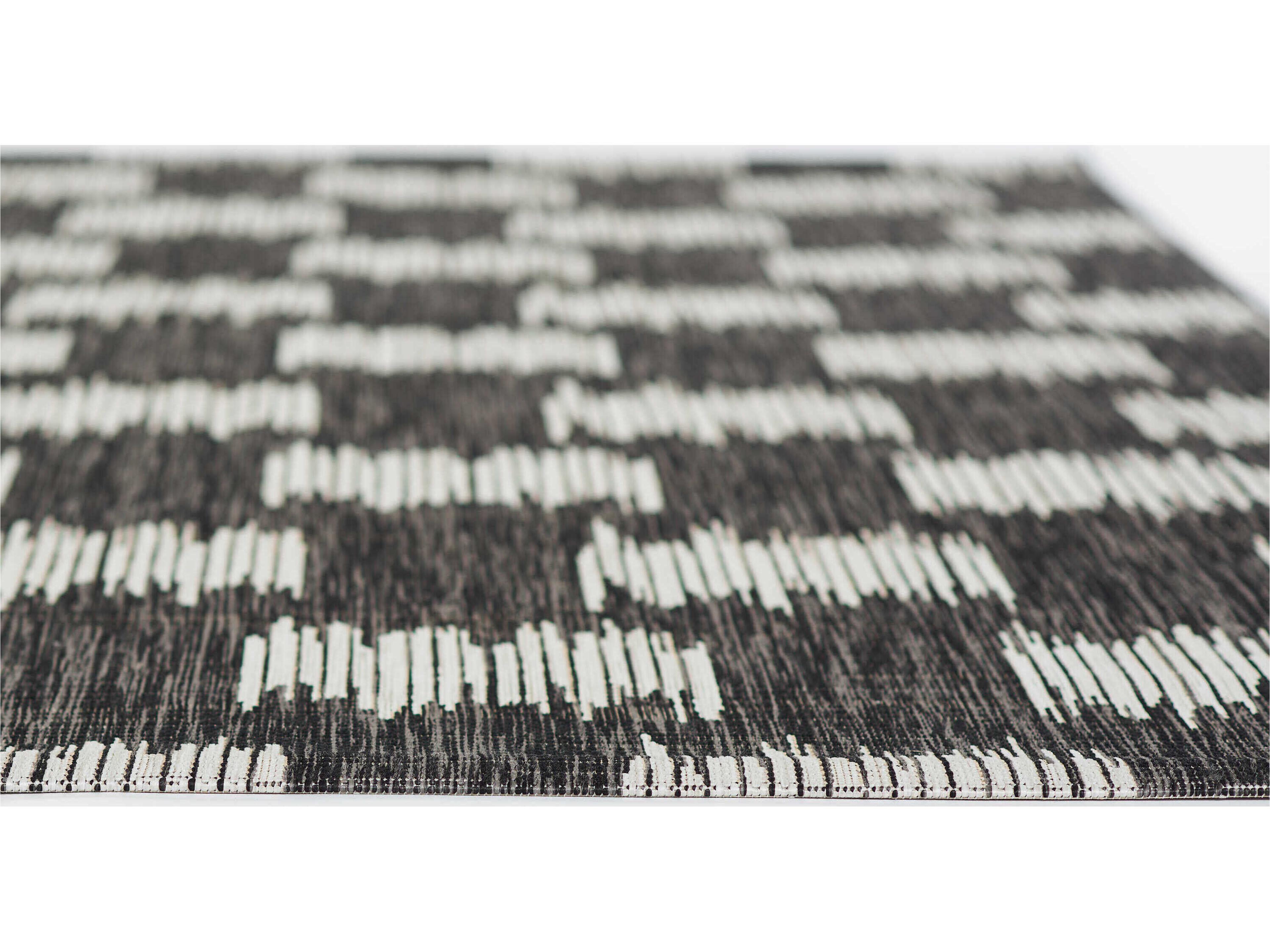 Momeni Villa Geometric Area Rug