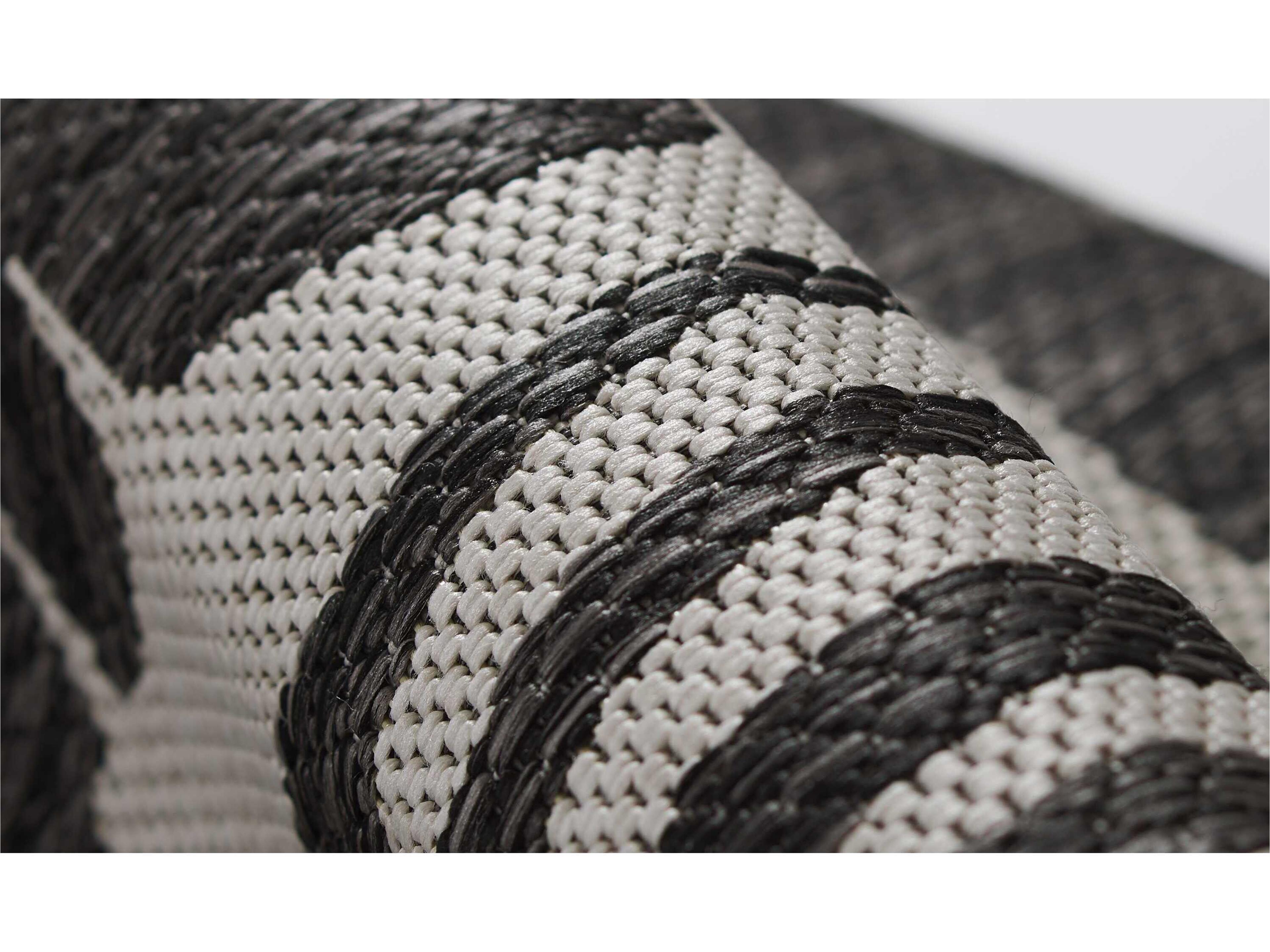 Momeni Villa Floral Area Rug