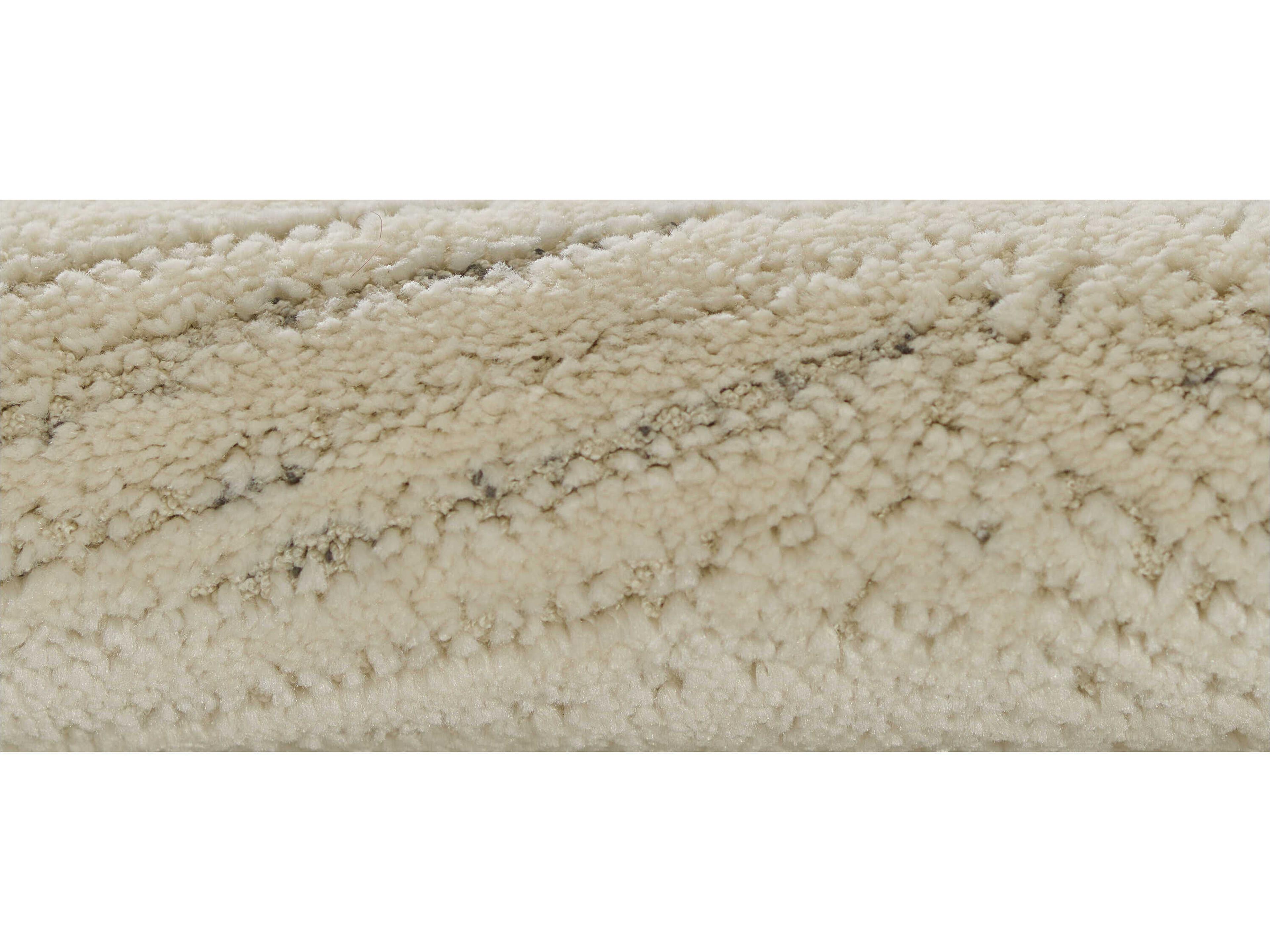 Momeni Wren Area Rug