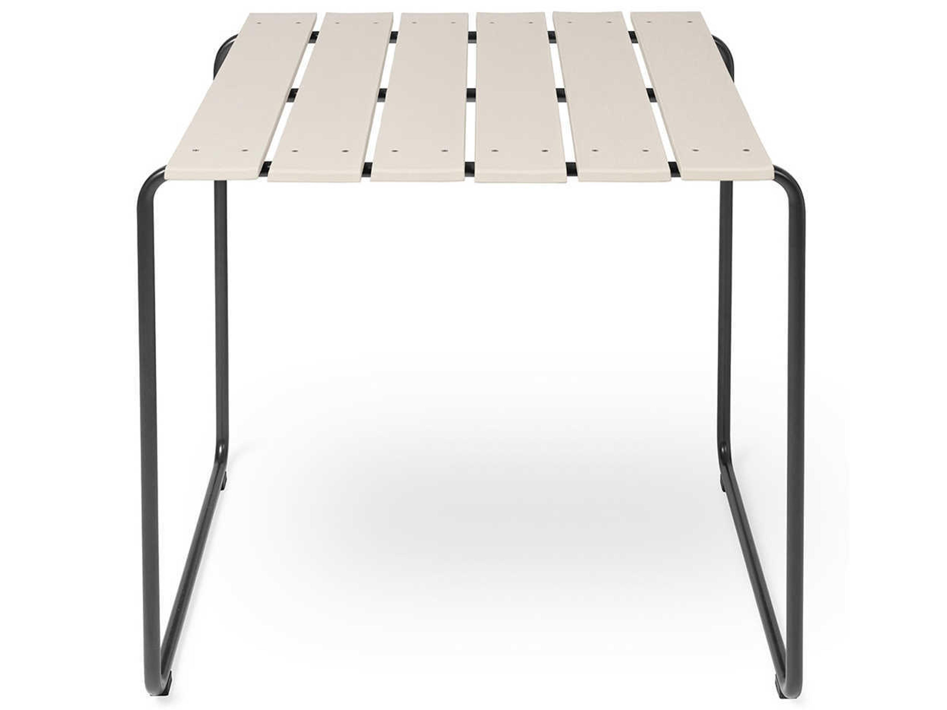Mater Outdoor Ocean Sand / Gunmetal Recycled Plastic Square Dining Table