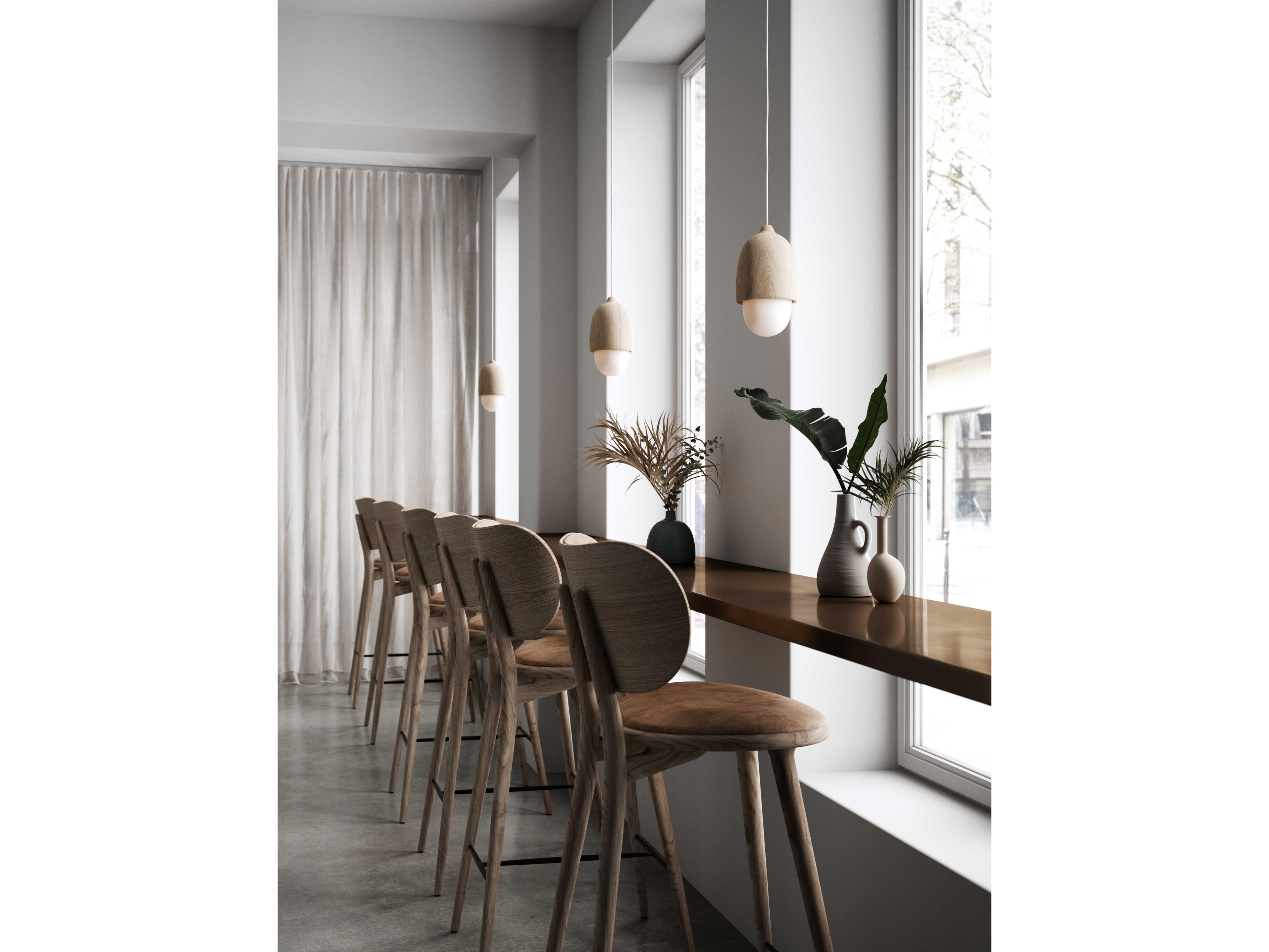 Mater Leather Natural Matt Lacquered Bar Stool