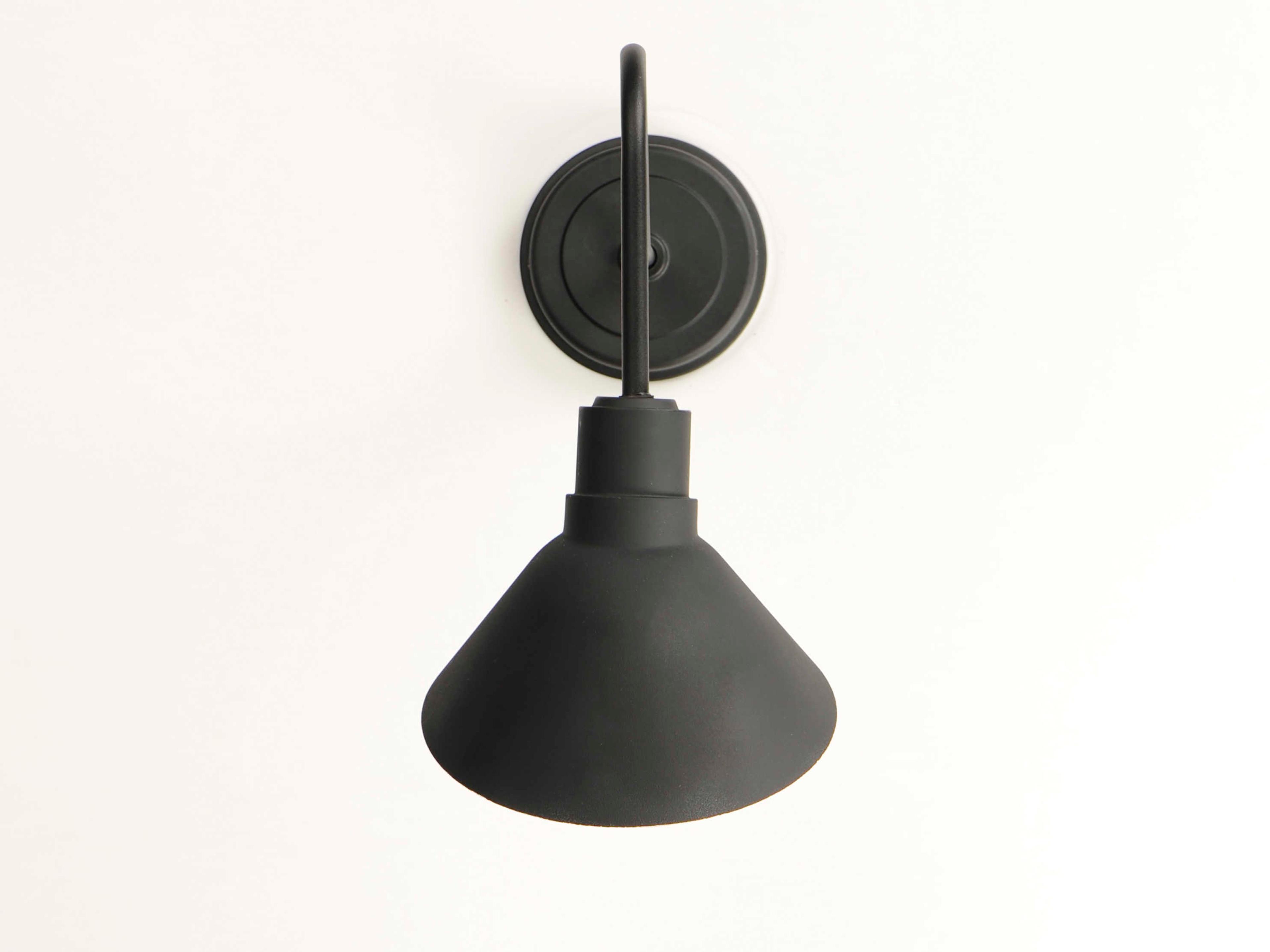 Maxim Lighting 1 - Light Outdoor Wall Light