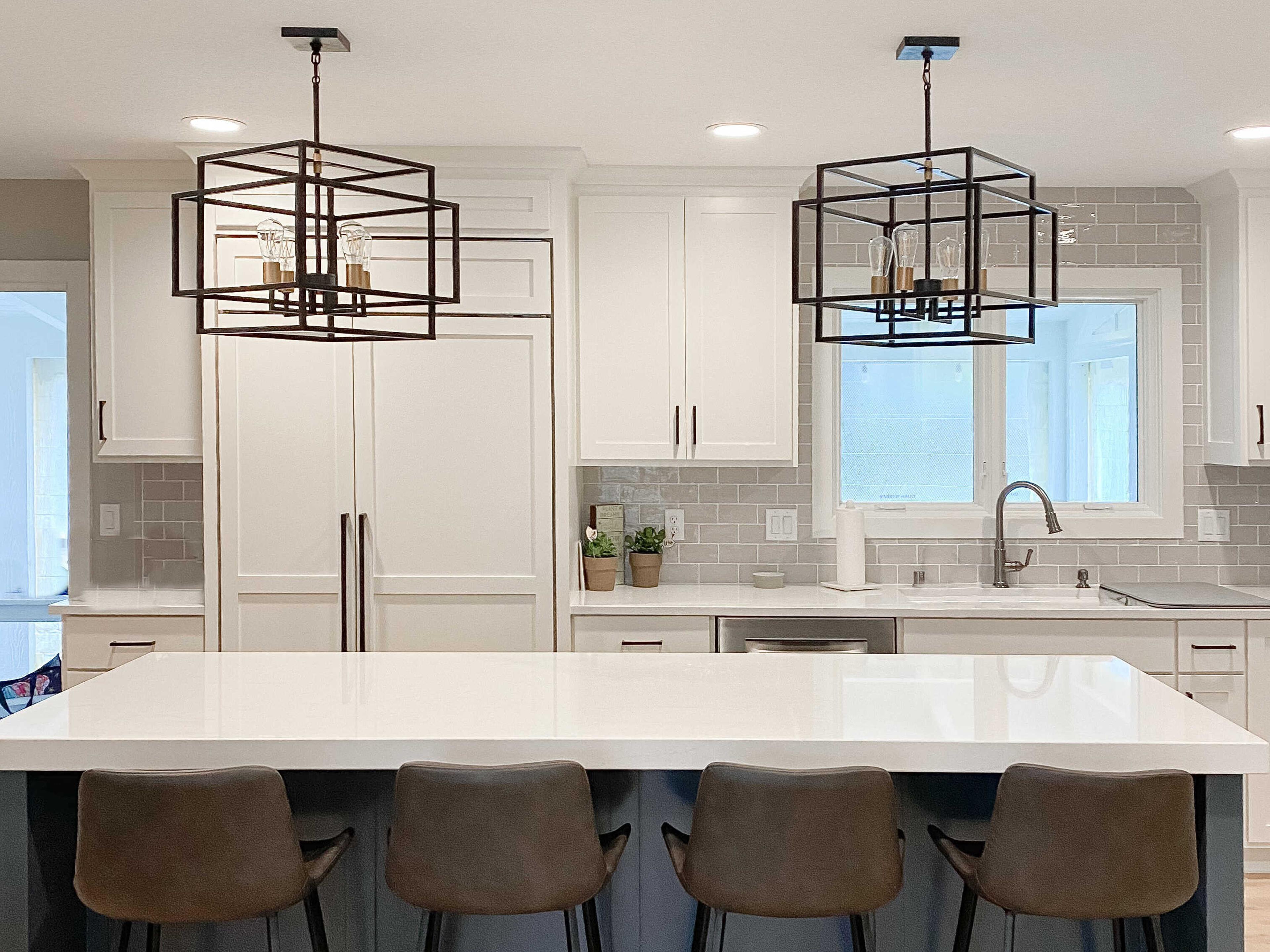 Maxim Lighting Liner 4-Light Black Satin Brass Candelabra Geometric Chandelier