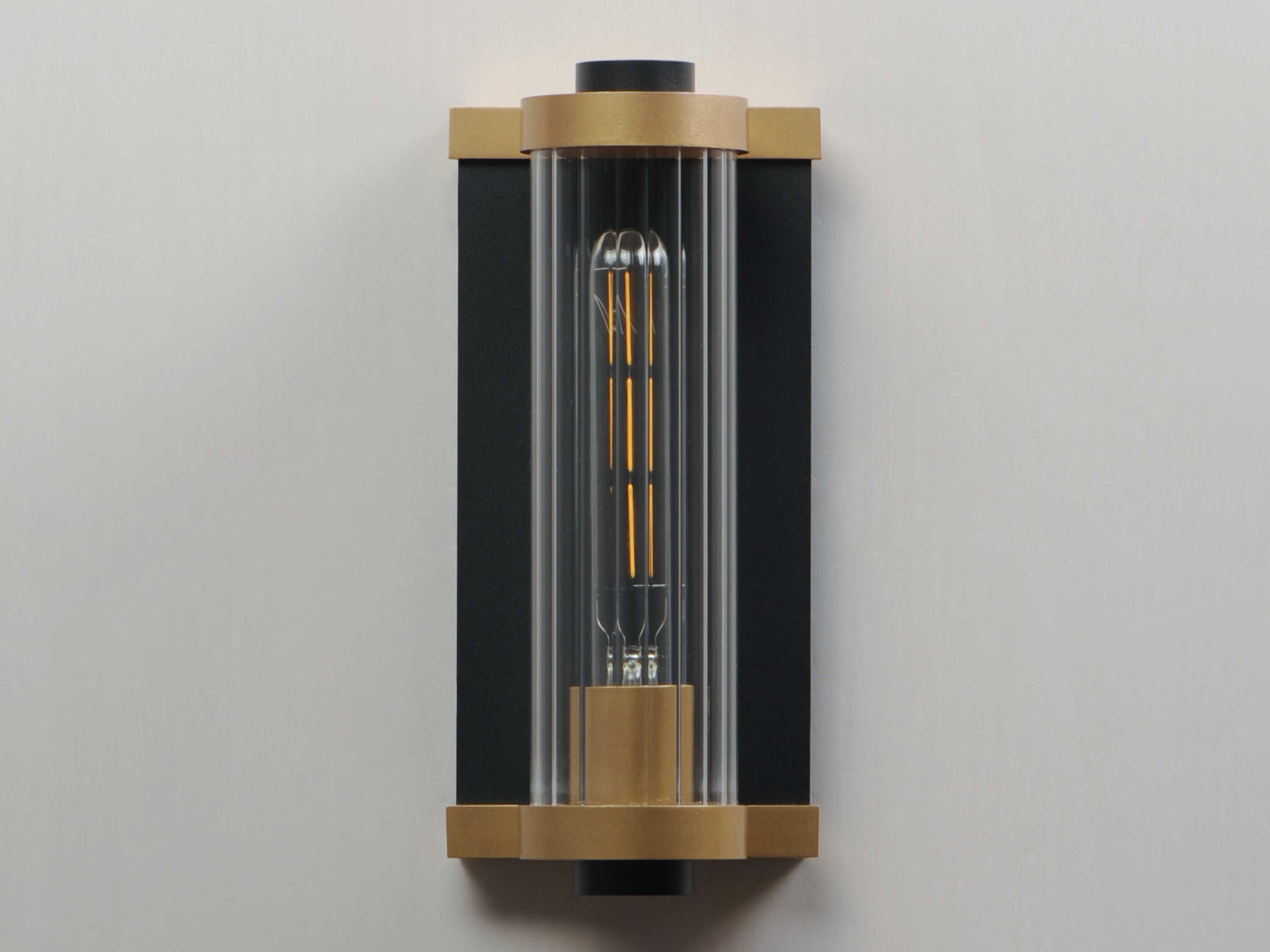 Maxim Lighting Opulent 1 - Light Outdoor Wall Light