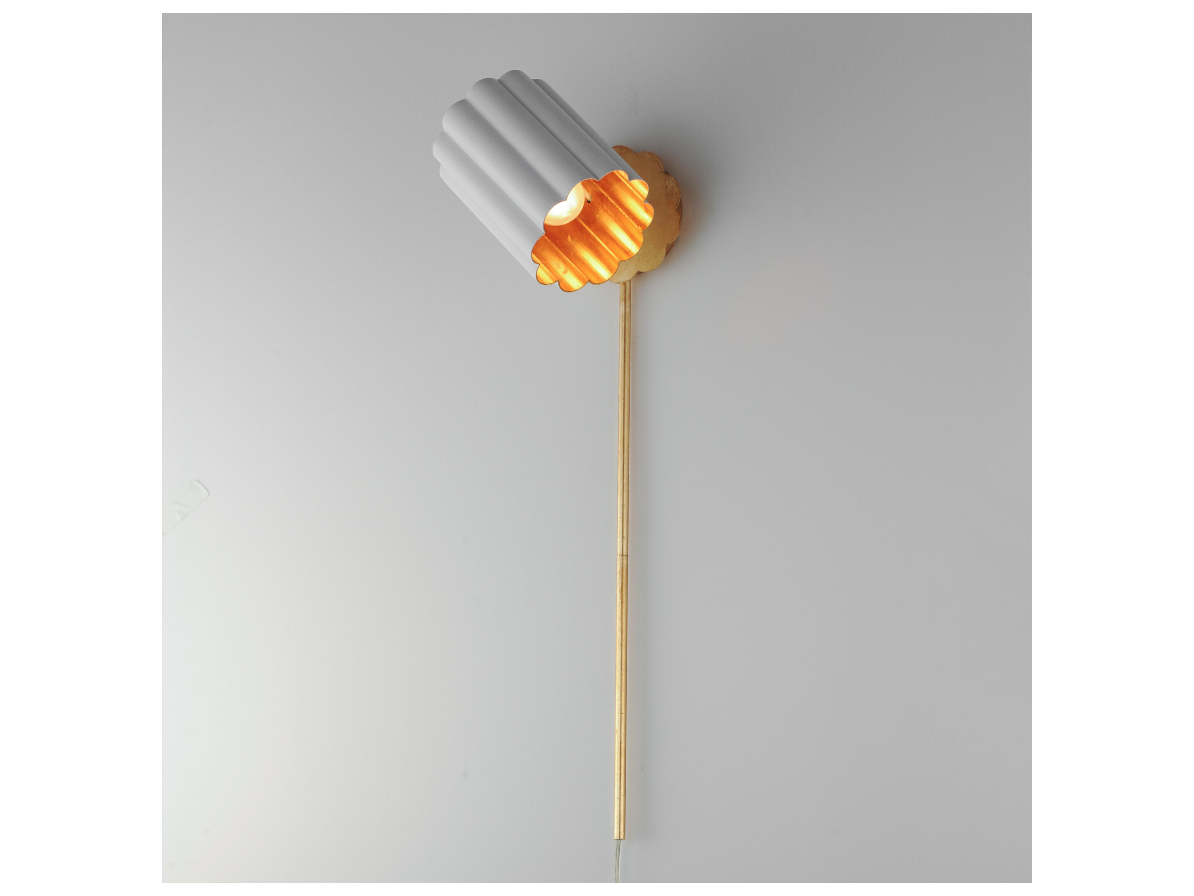 Maxim Lighting Primrose 1- Light Matte White Gold Leaf Wall Sconce