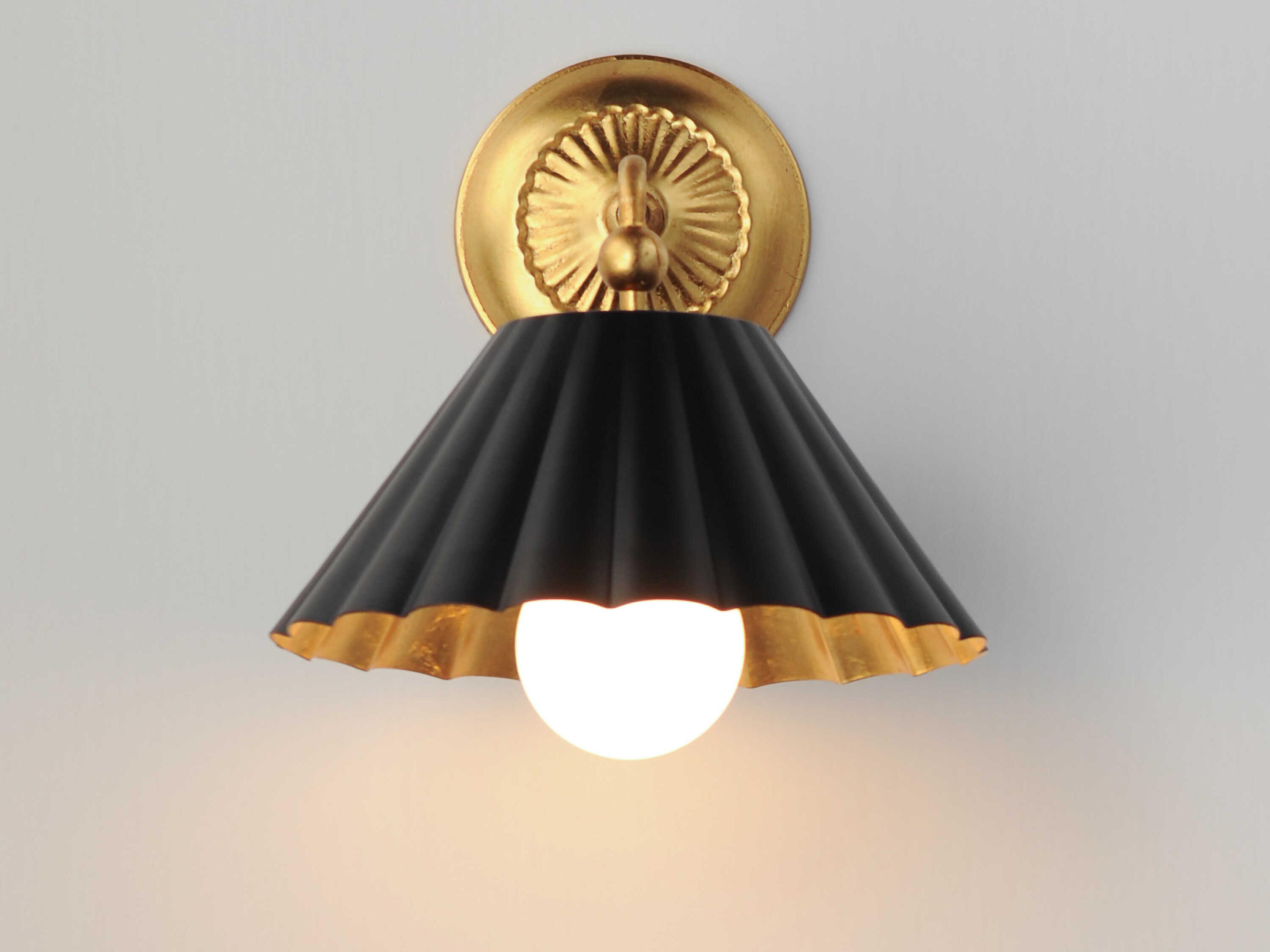 Maxim Lighting Primrose 1-Light Black Gold Leaf Wall Sconce
