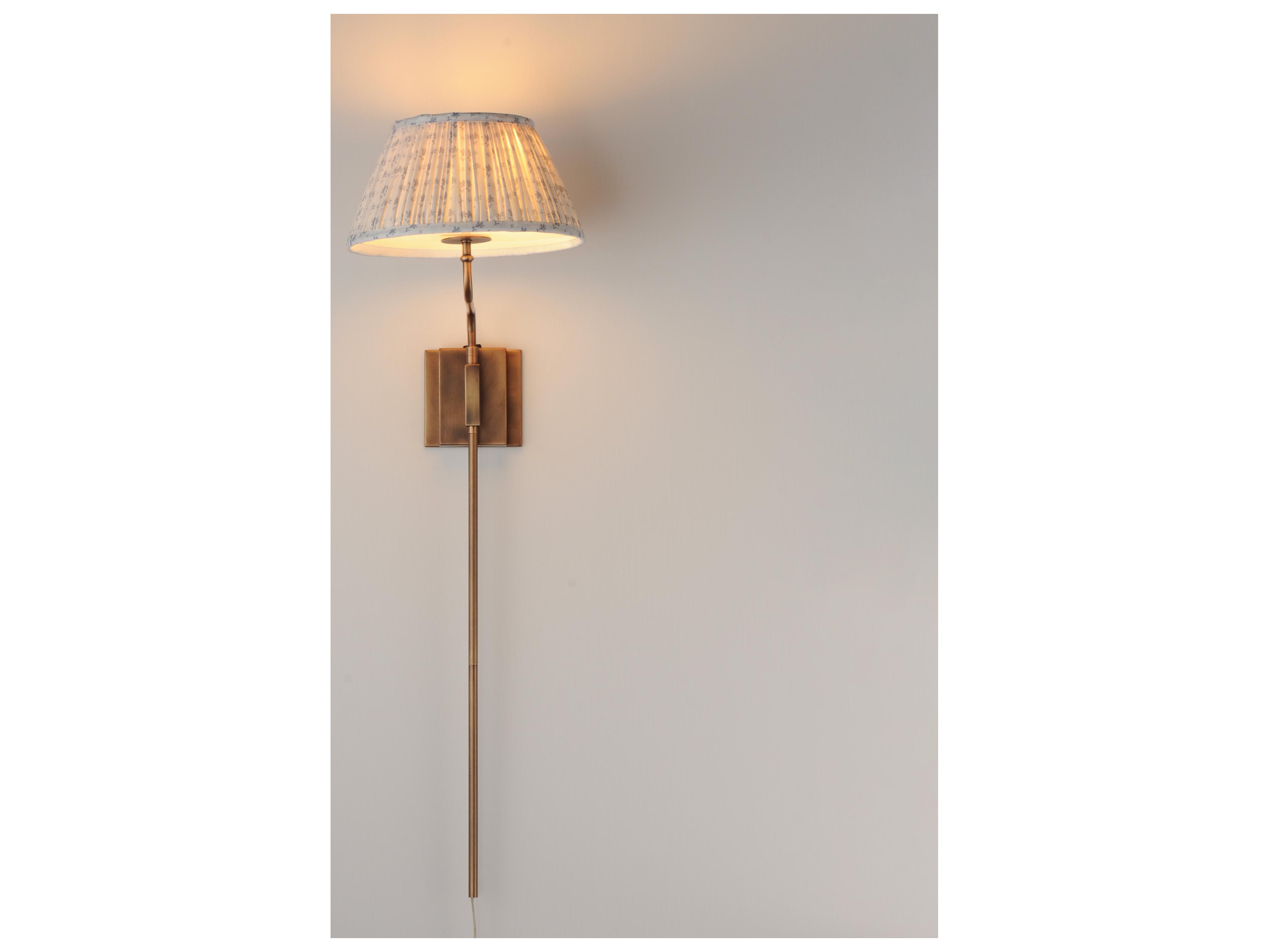 Maxim Lighting Dunbridge 1- Light Weathered Brass Bronze Wall Sconce