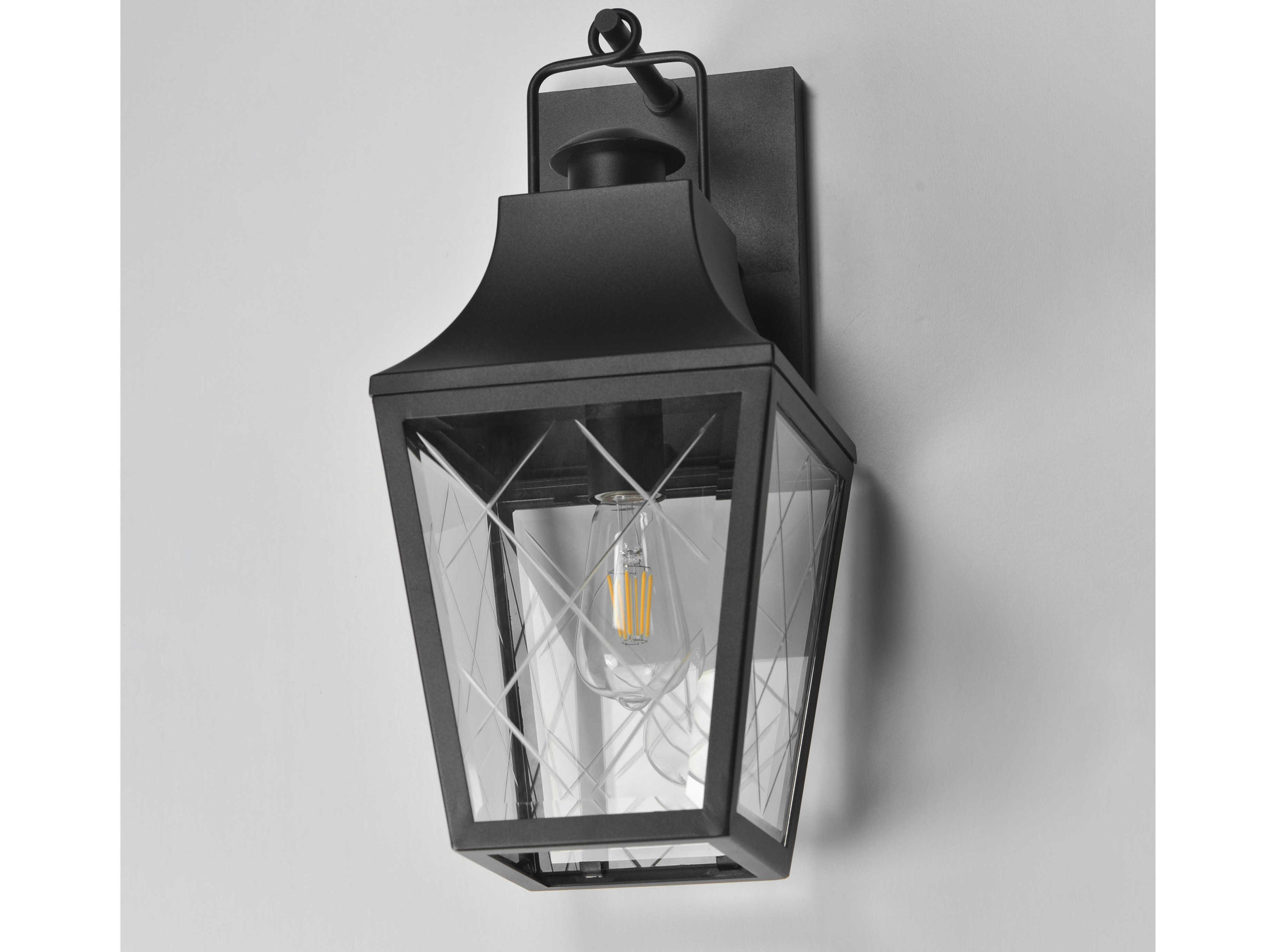 Maxim Lighting Storybook 1-Light Outdoor Wall Light