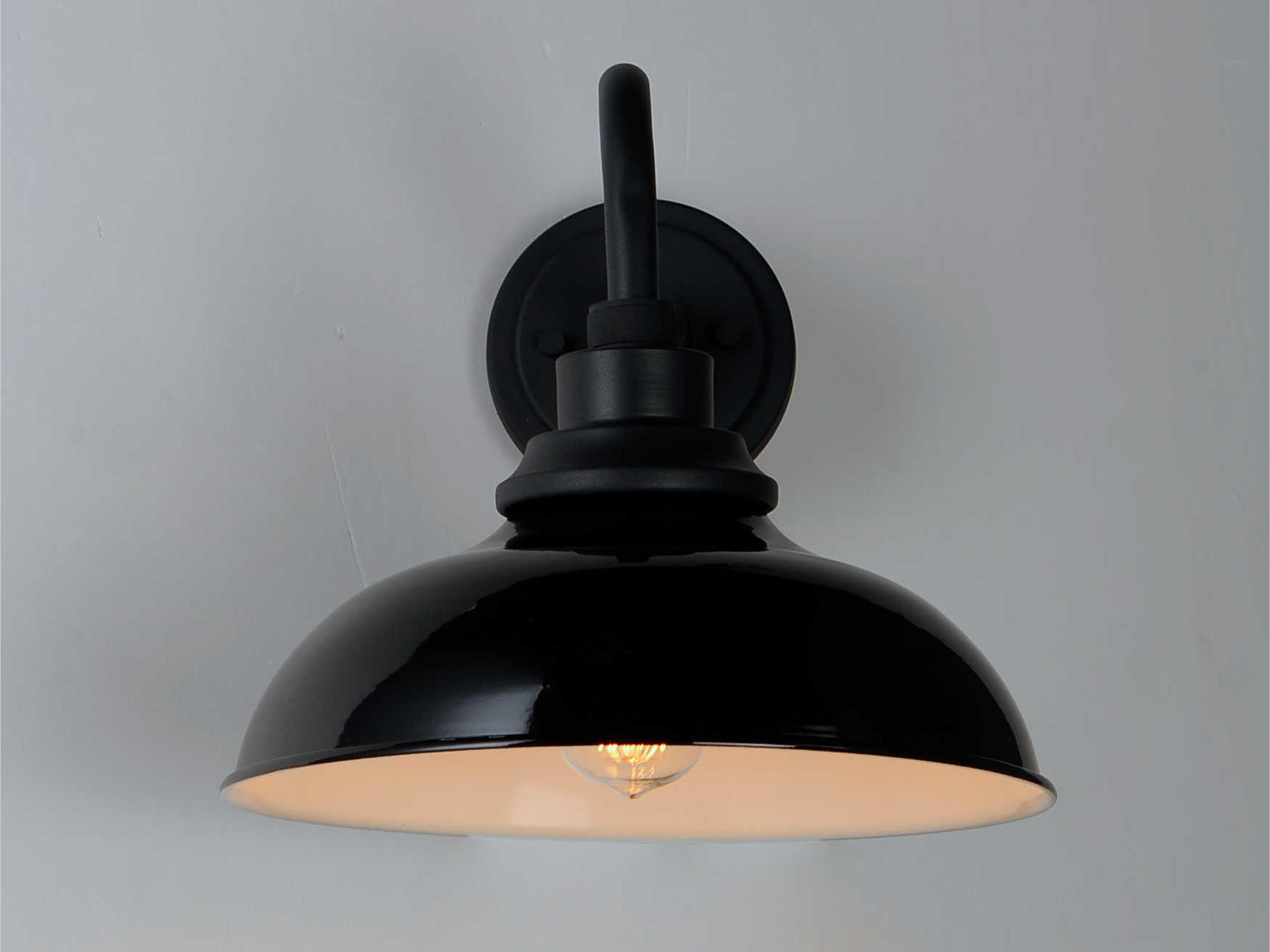 Maxim Lighting Granville 1 - Light Outdoor Wall Light