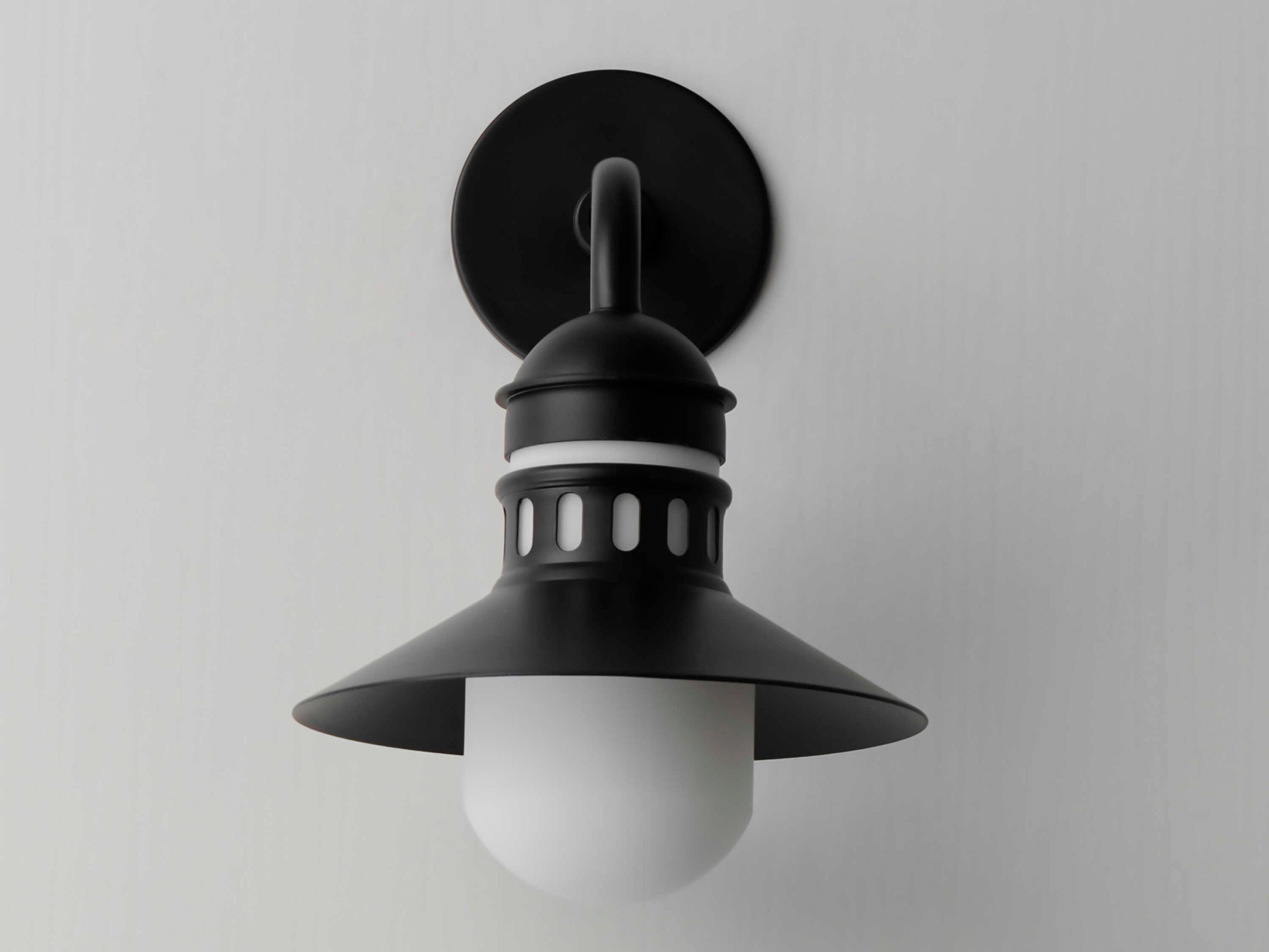 Maxim Lighting Admiralty 1 - Light Outdoor Wall Light