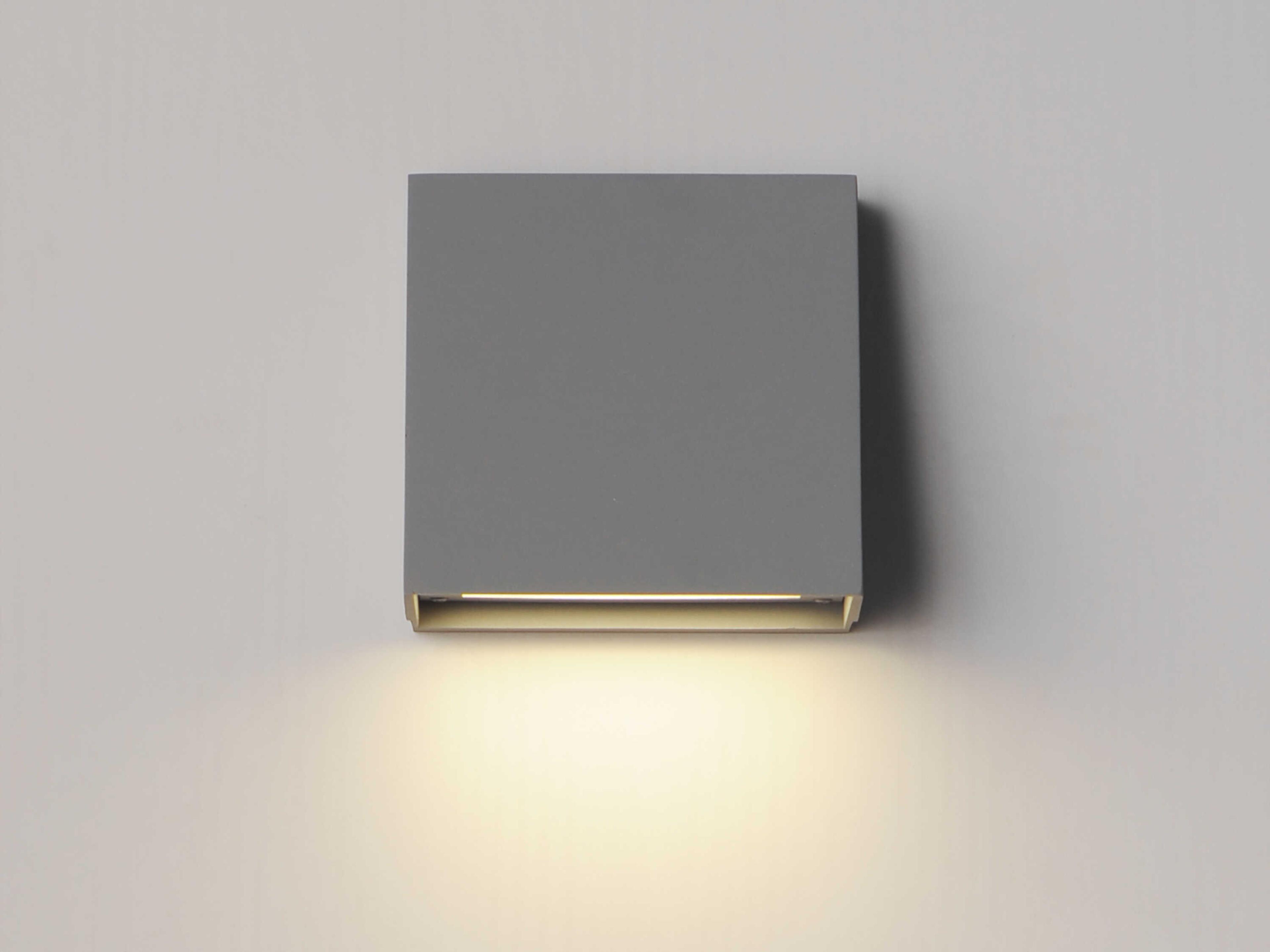 Maxim Lighting Pathfinder 1-Light Outdoor Wall Light