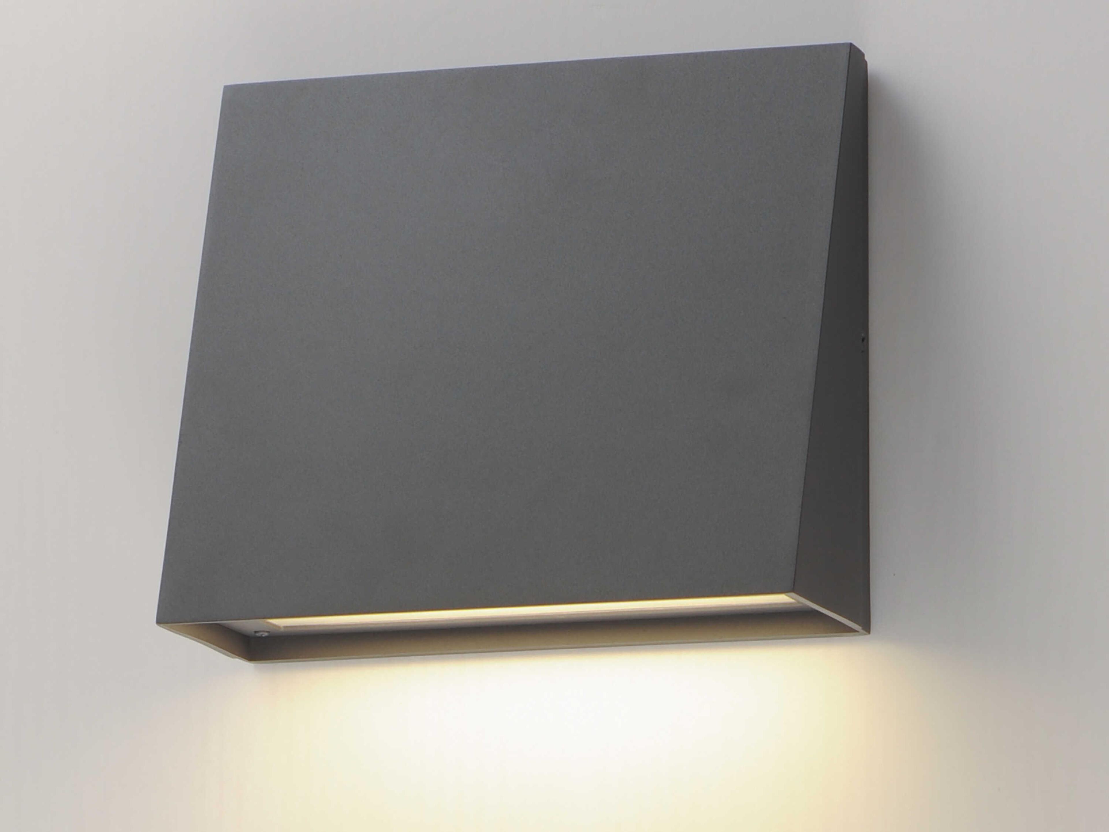 Maxim Lighting Pathfinder 1-Light Outdoor Wall Light
