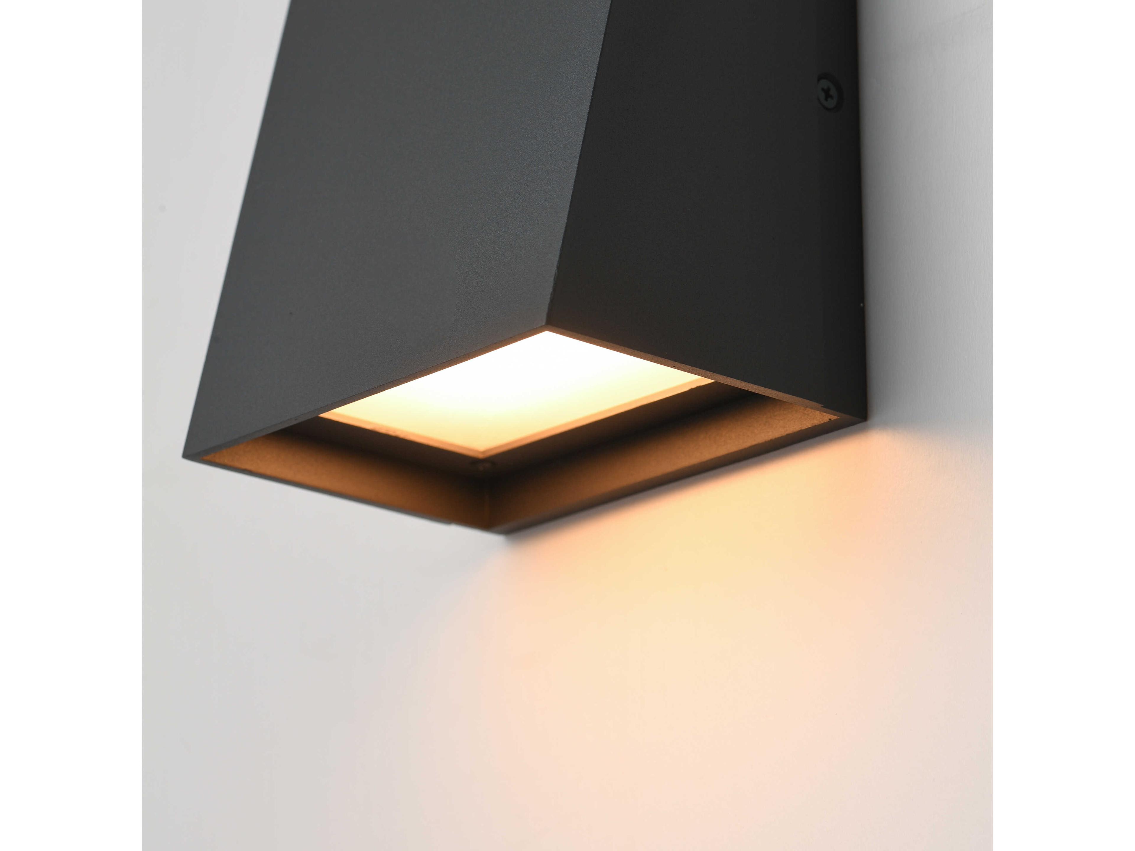 Maxim Lighting Pathfinder 1-Light Outdoor Wall Light