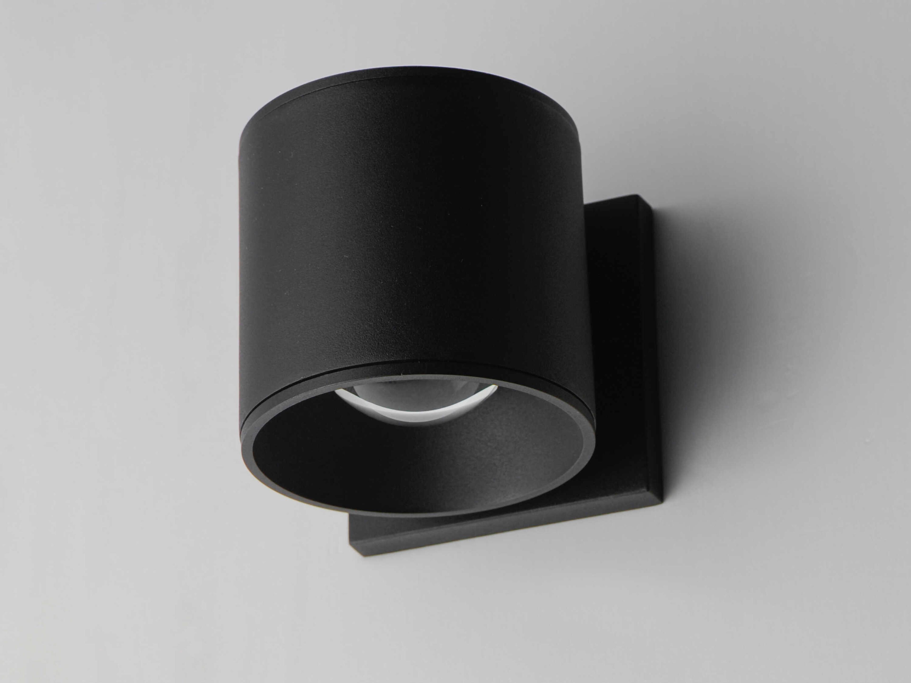 Maxim Lighting Stout 1-Light Outdoor Wall Light