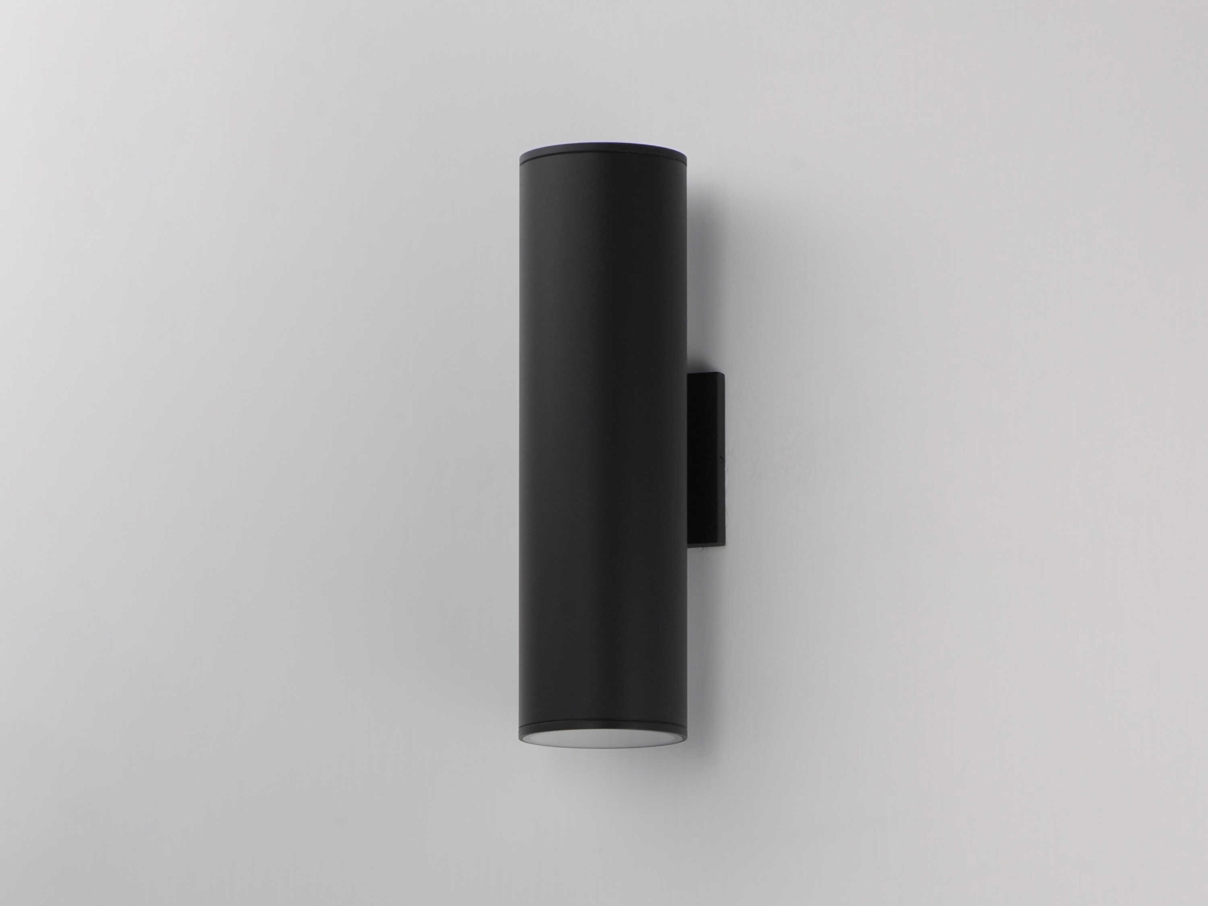 Maxim Lighting Stout 2-Light Outdoor Wall Light