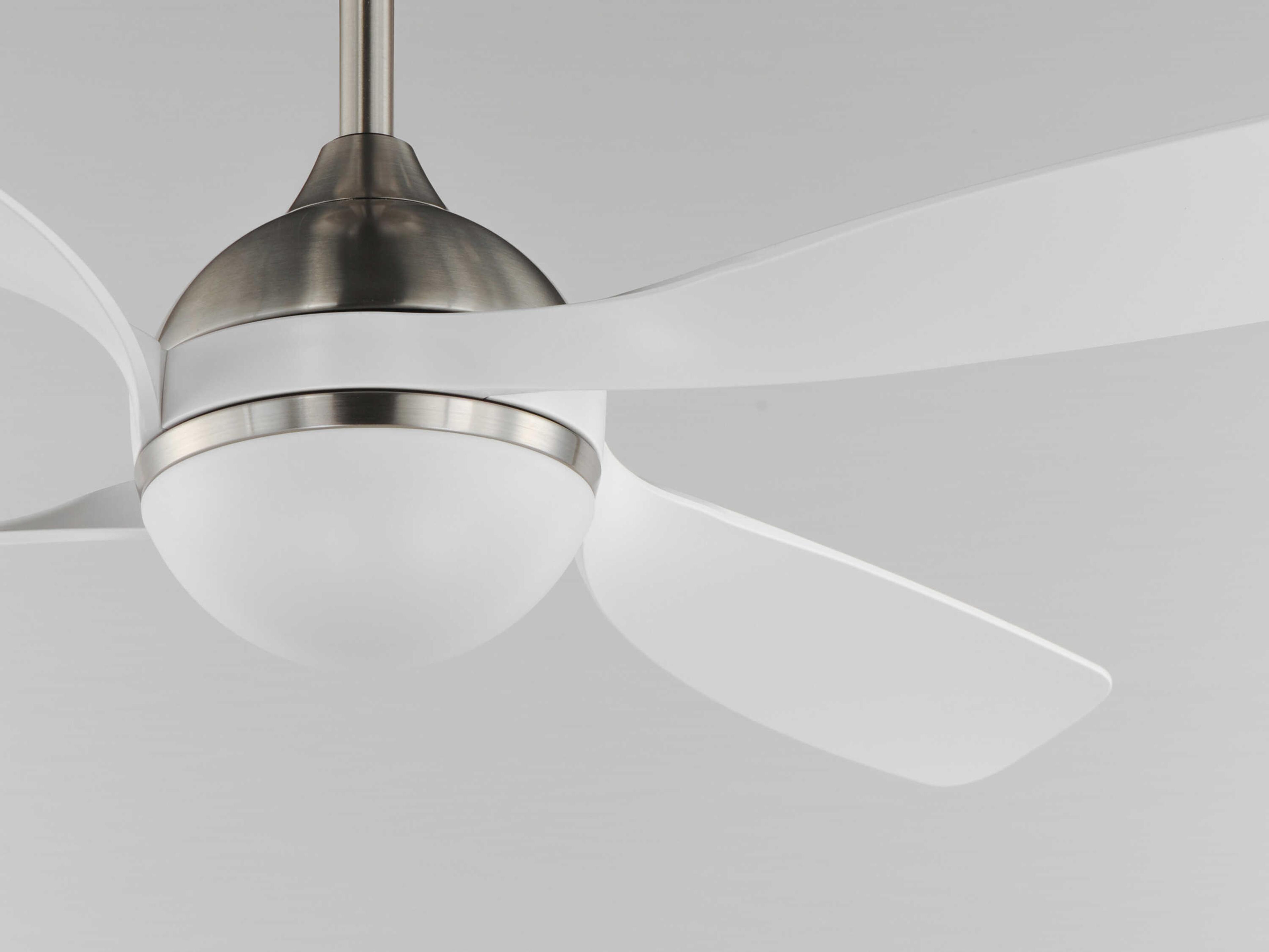 Maxim Lighting Bola 52" LED Ceiling Fan