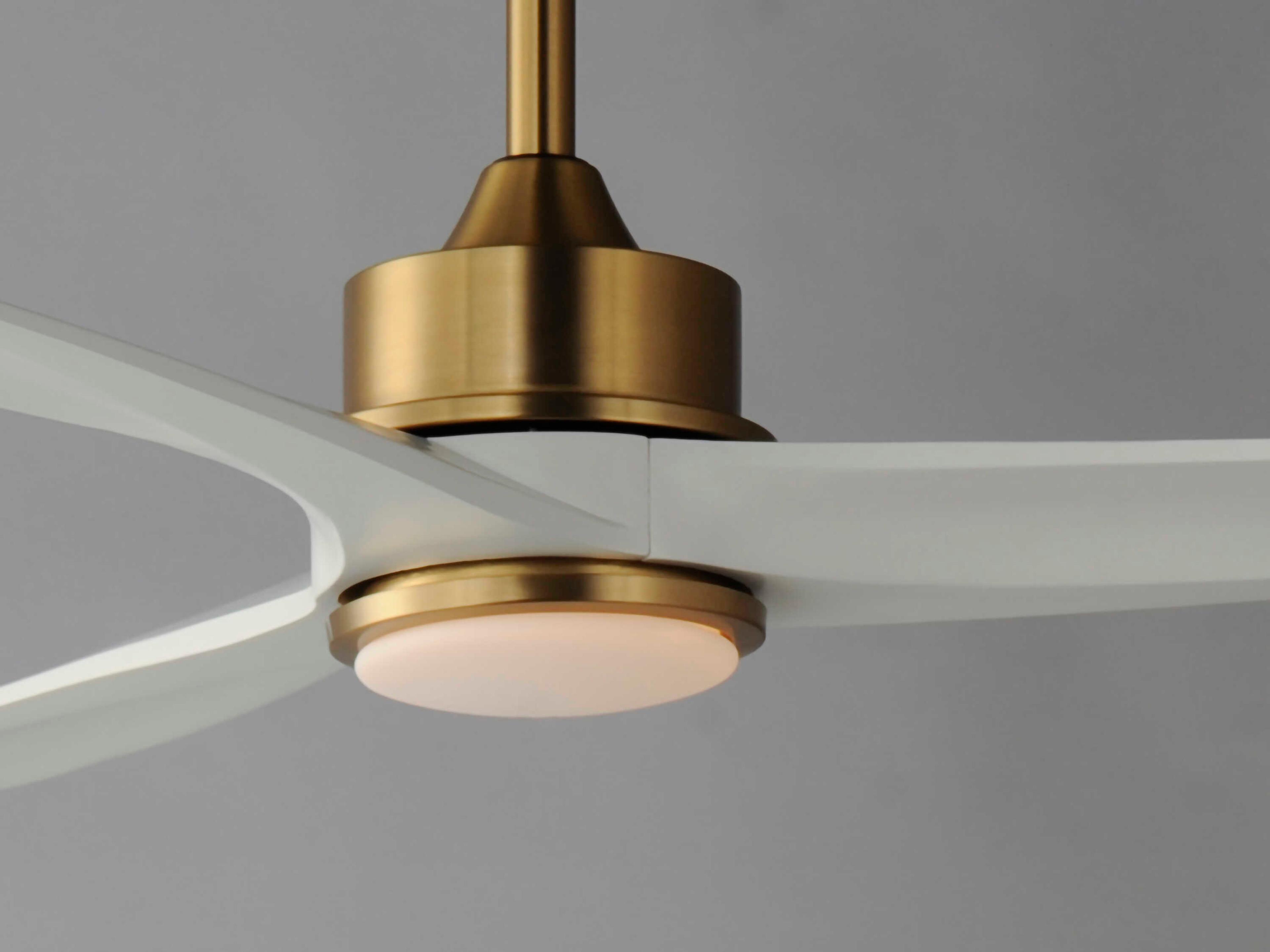 Maxim Lighting Woodwind 52" Ceiling Fan