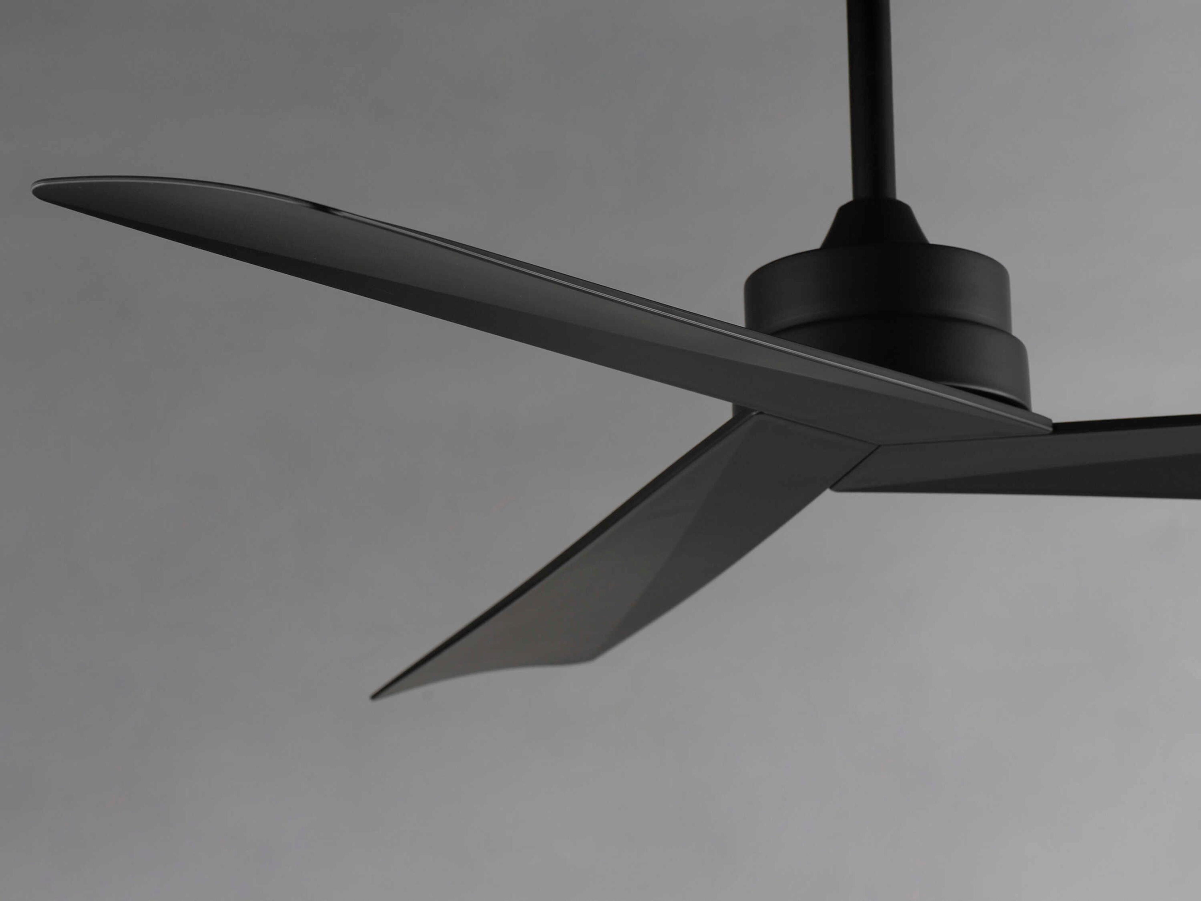 Maxim Lighting Vortex Outdoor 52" Ceiling Fan