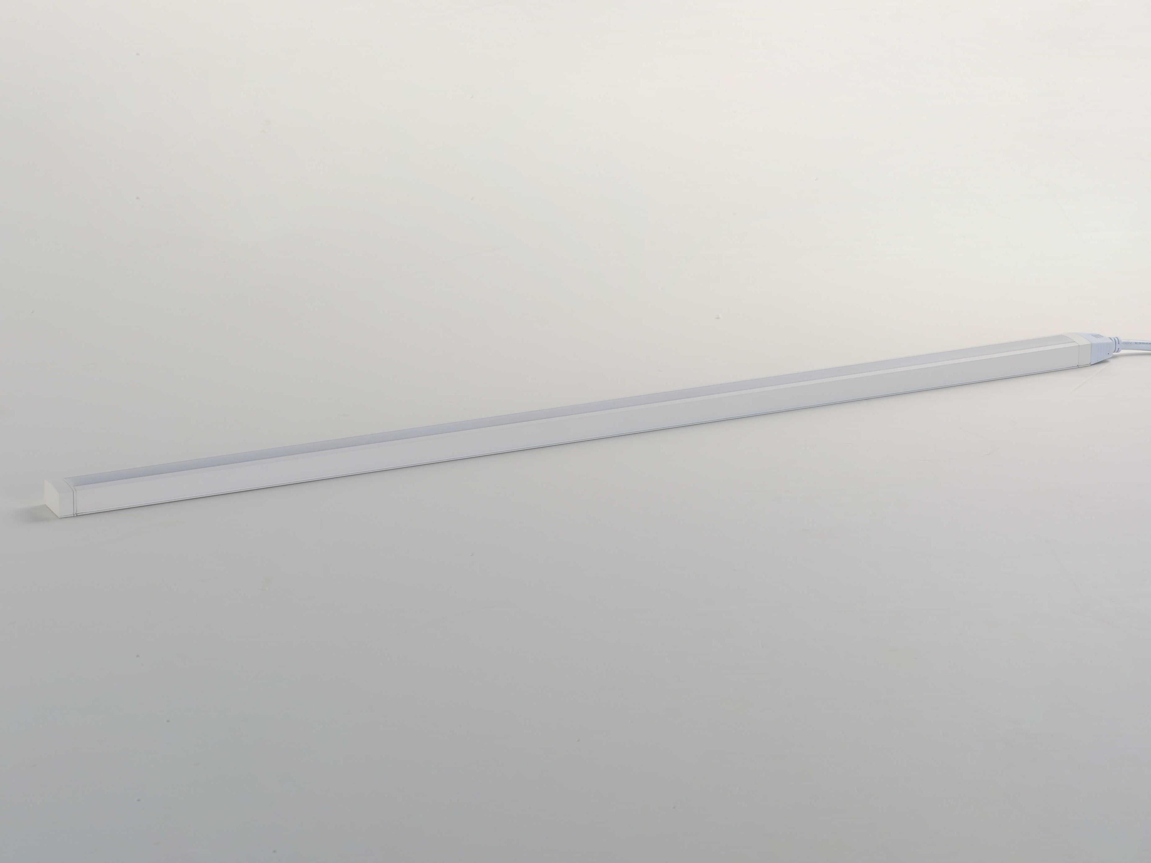 Maxim Lighting Countermax White 2700K 5000K LED Under Cabinet Light