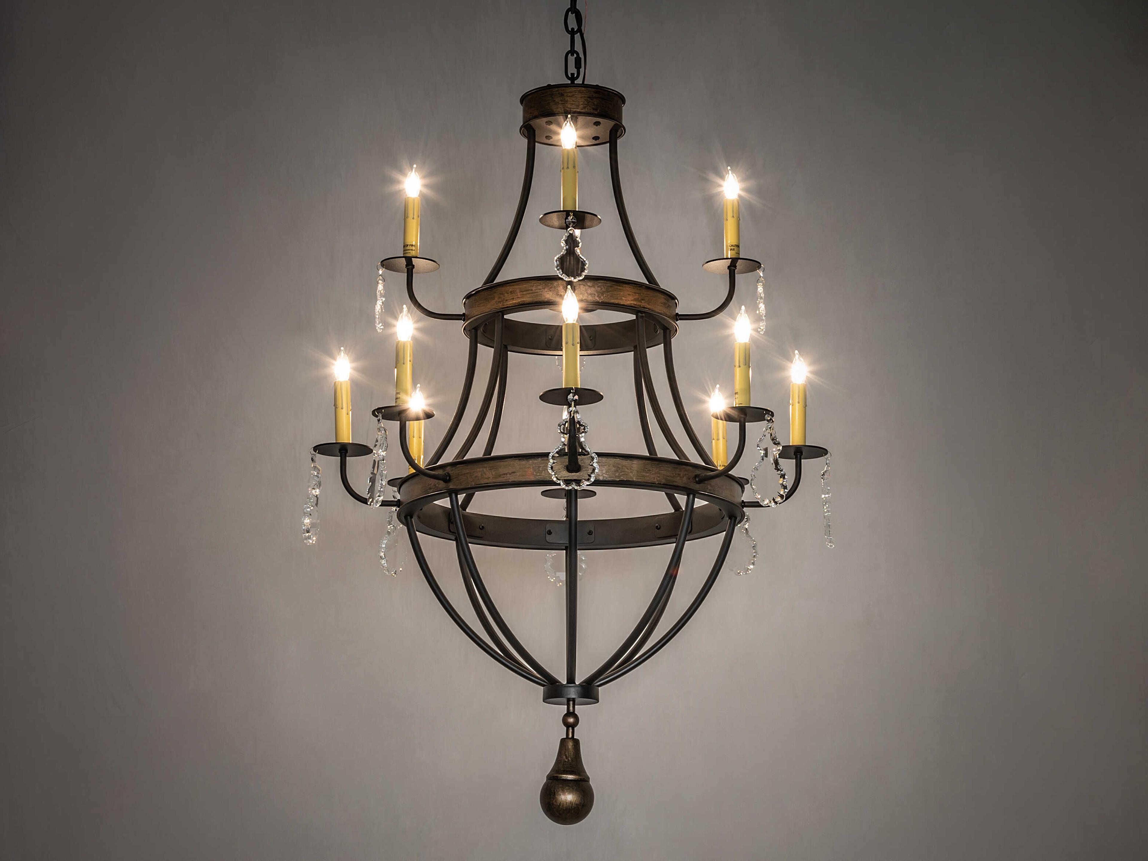 Meyda Georgetown 12-Light Textured Black Brushed Gold Chandelier