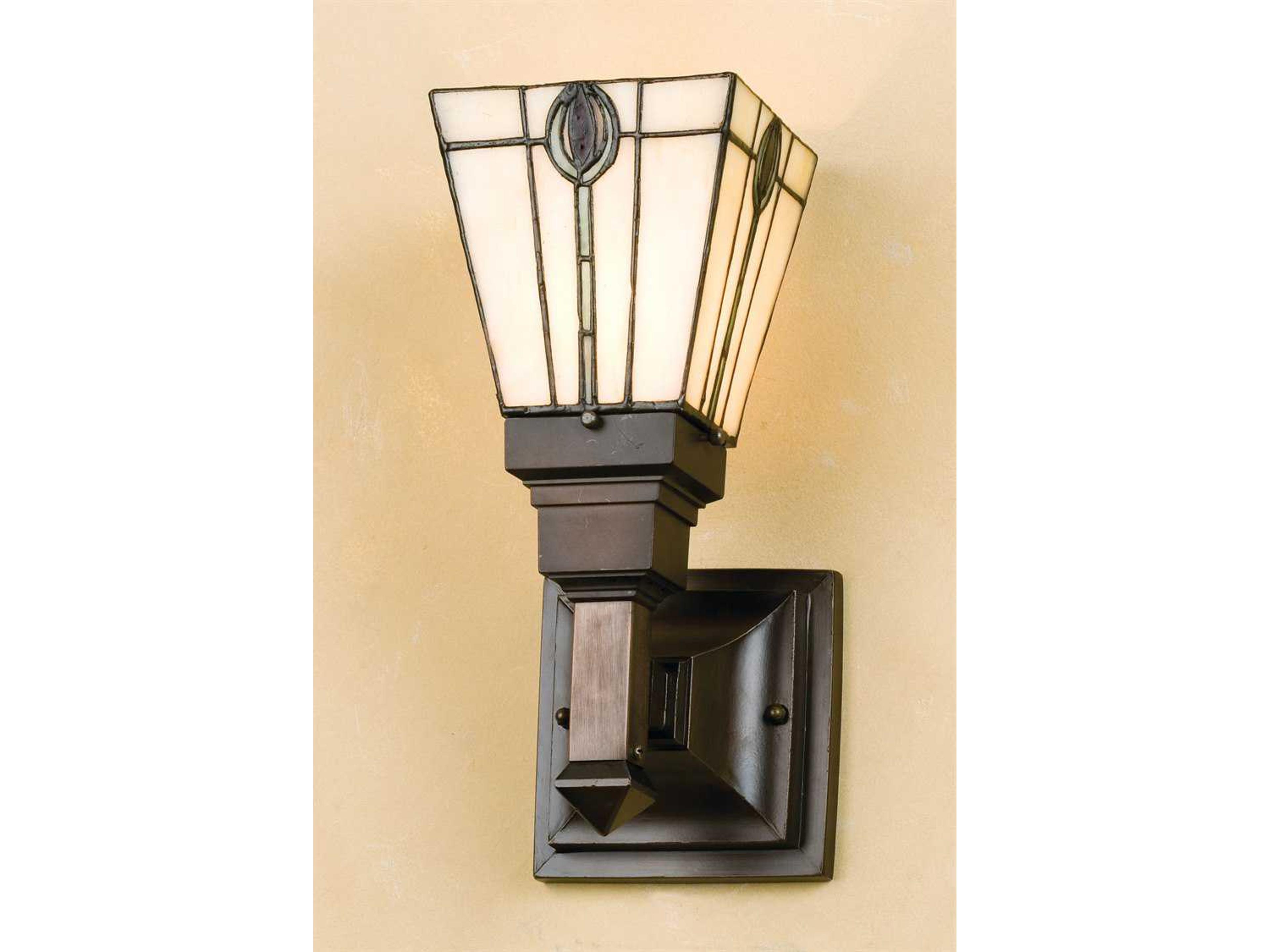Spear 1-Light Bronze Traditional Wall Sconce