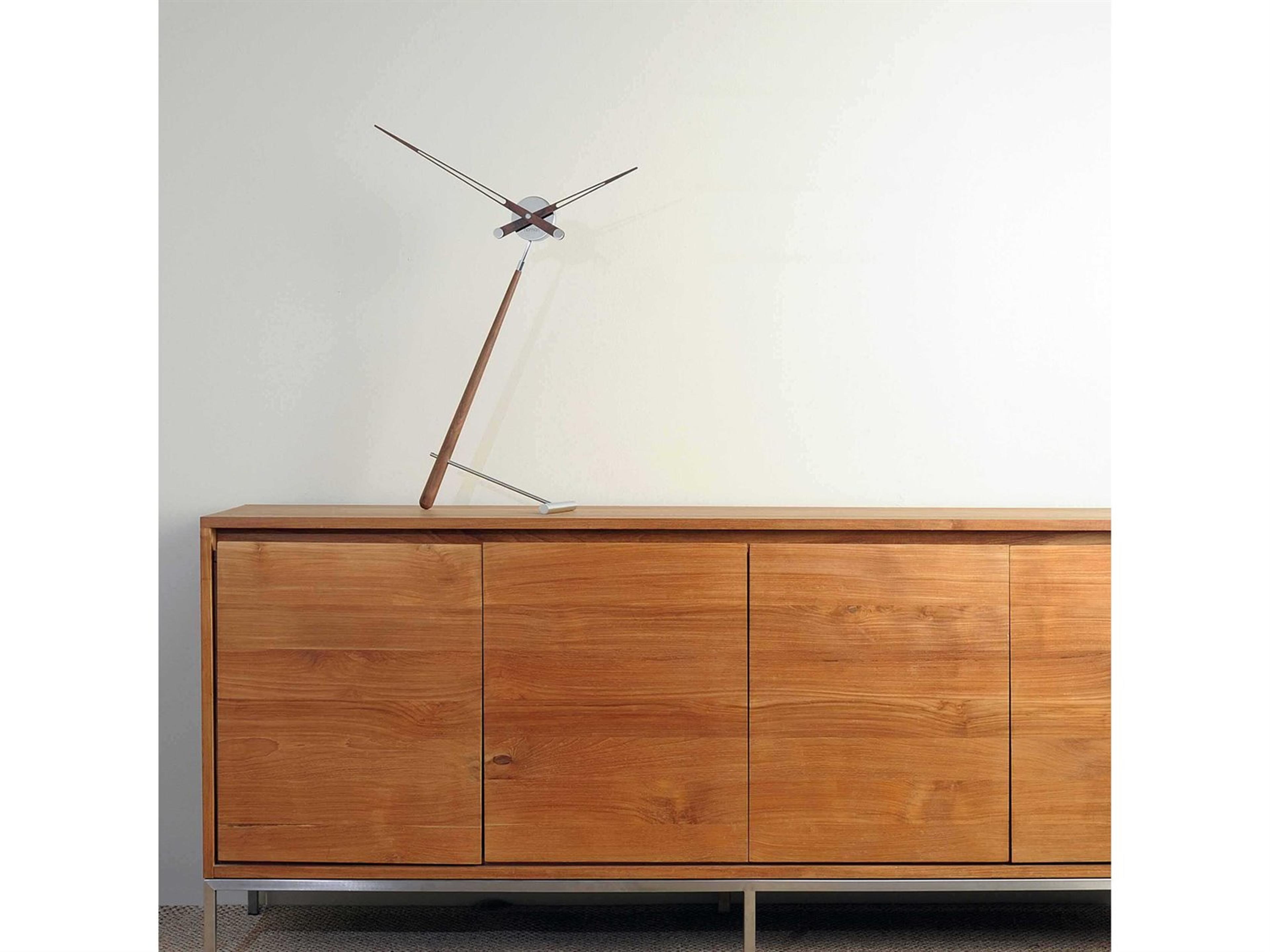 Nomon Puntero Chrome Walnut Clock