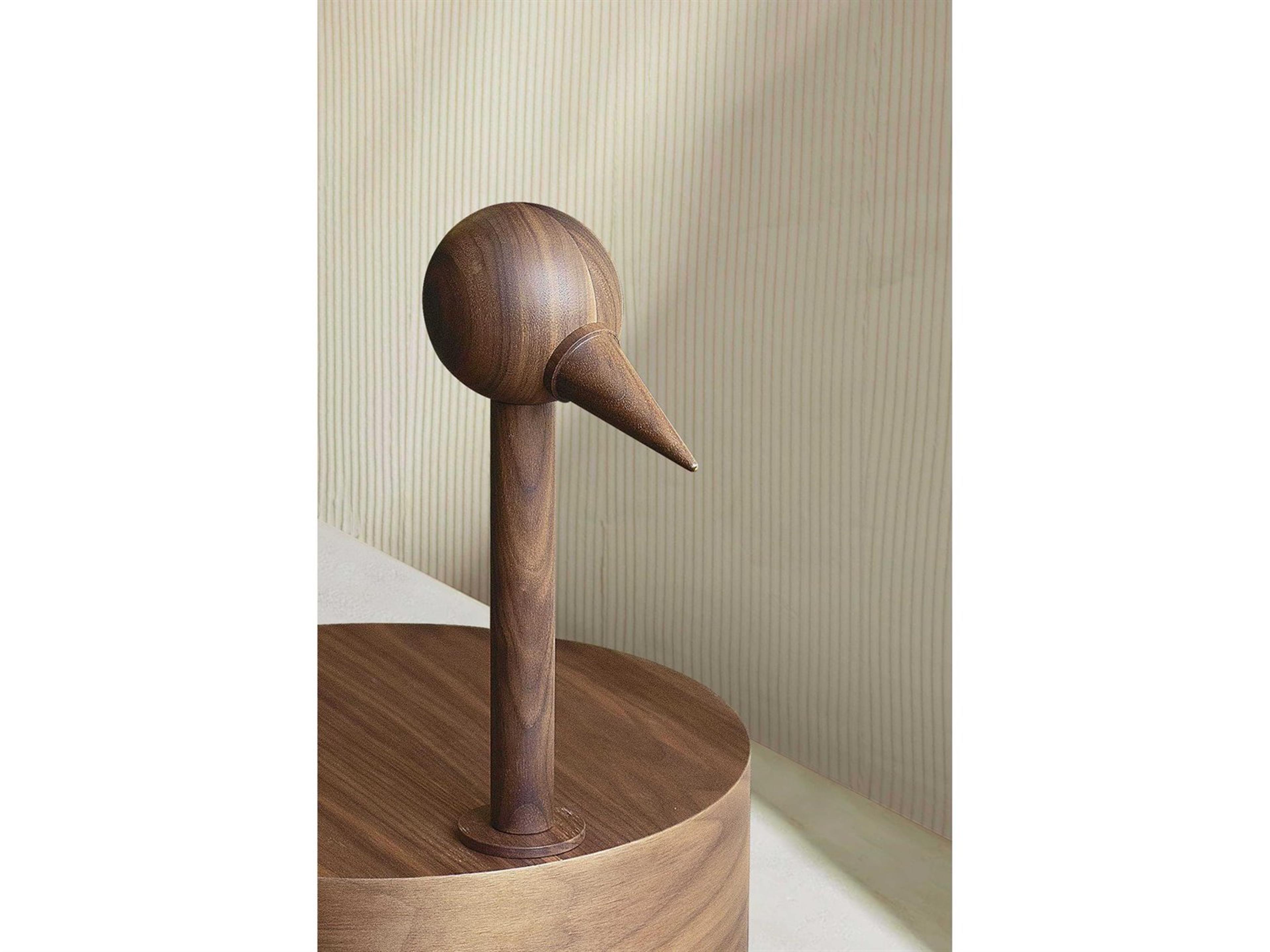 Nomon Rara Round Wood Walnut End Table