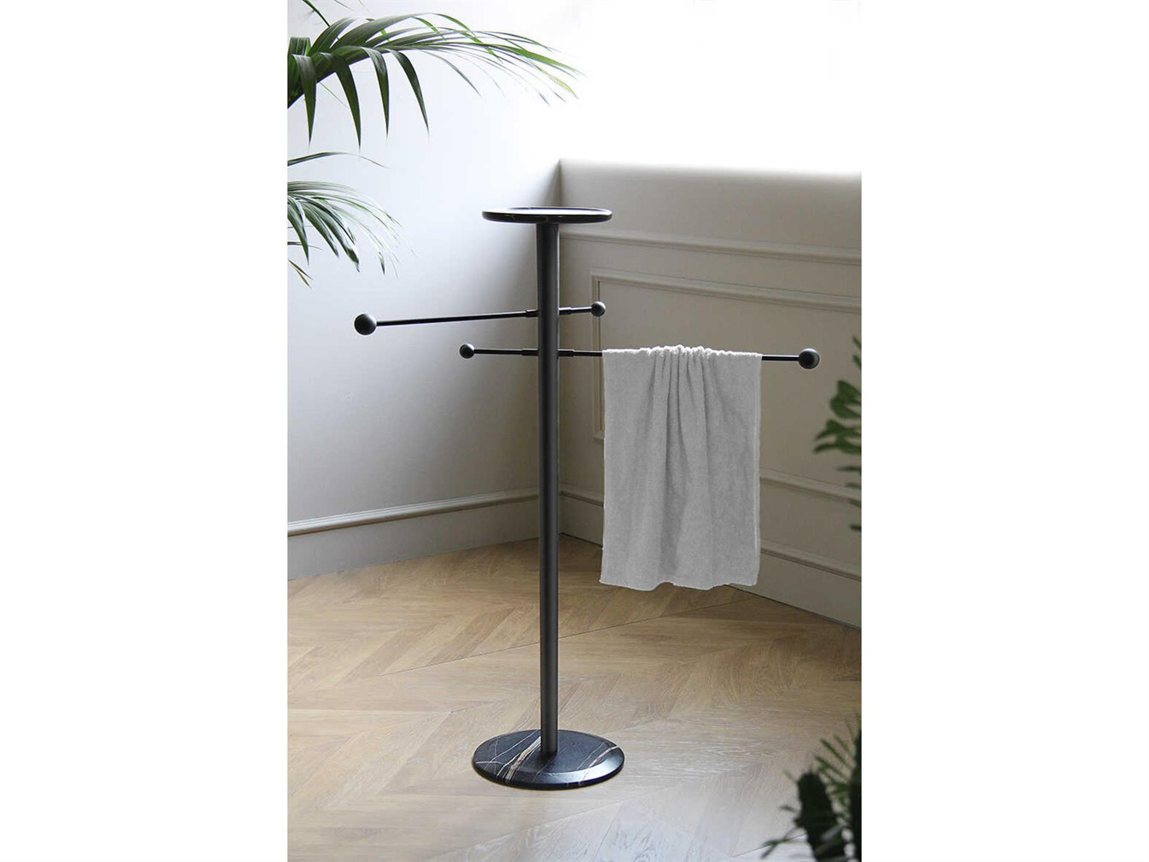 Nomon Toallero Black Stained Ash Sahara Noir Marble Towel Rack