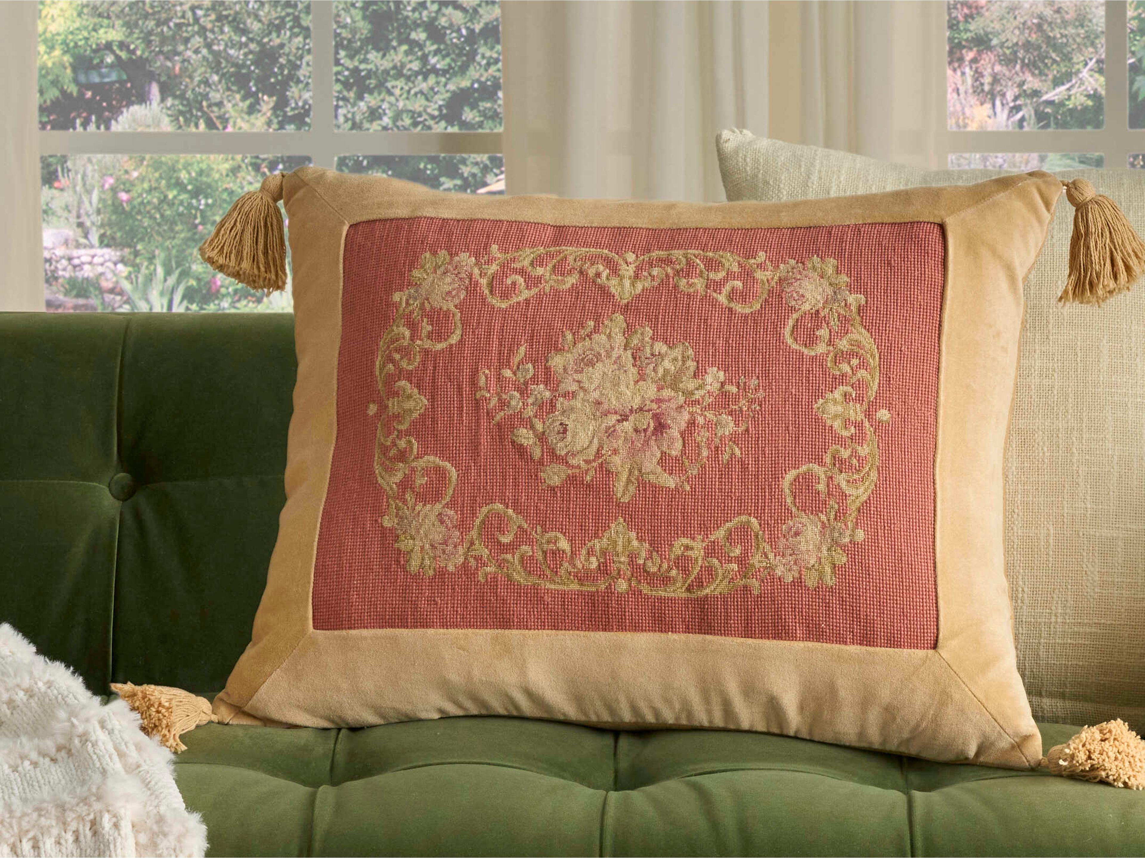 Nourison Mina Victory Vintage Floral Center 18" x 22" Coral Pillow