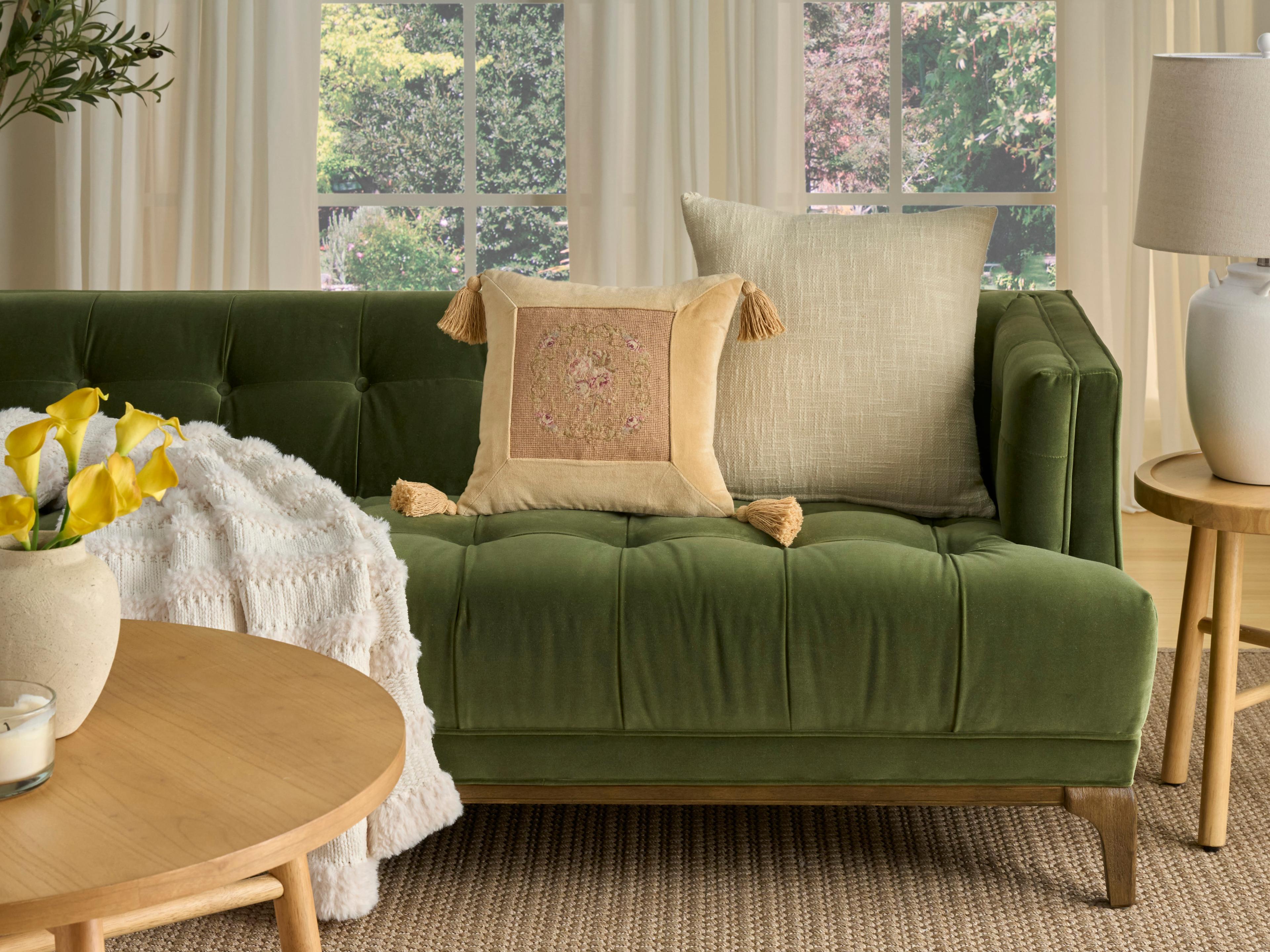 Nourison Mina Victory Vintage Floral Checkers 15" x 15" Blush Pillow