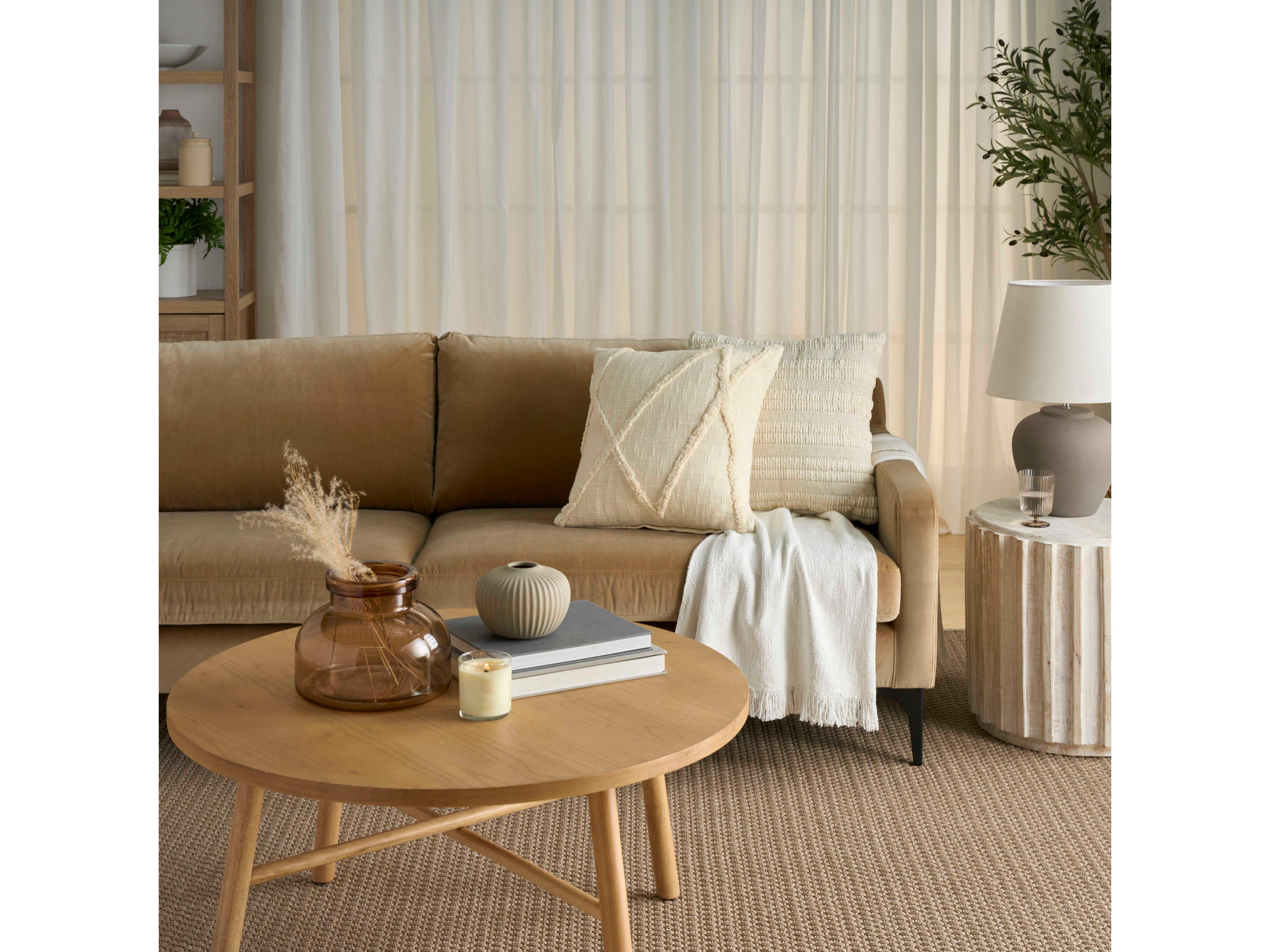 Nourison Mina Victory Lifestyle Distressed Diamond Pillow