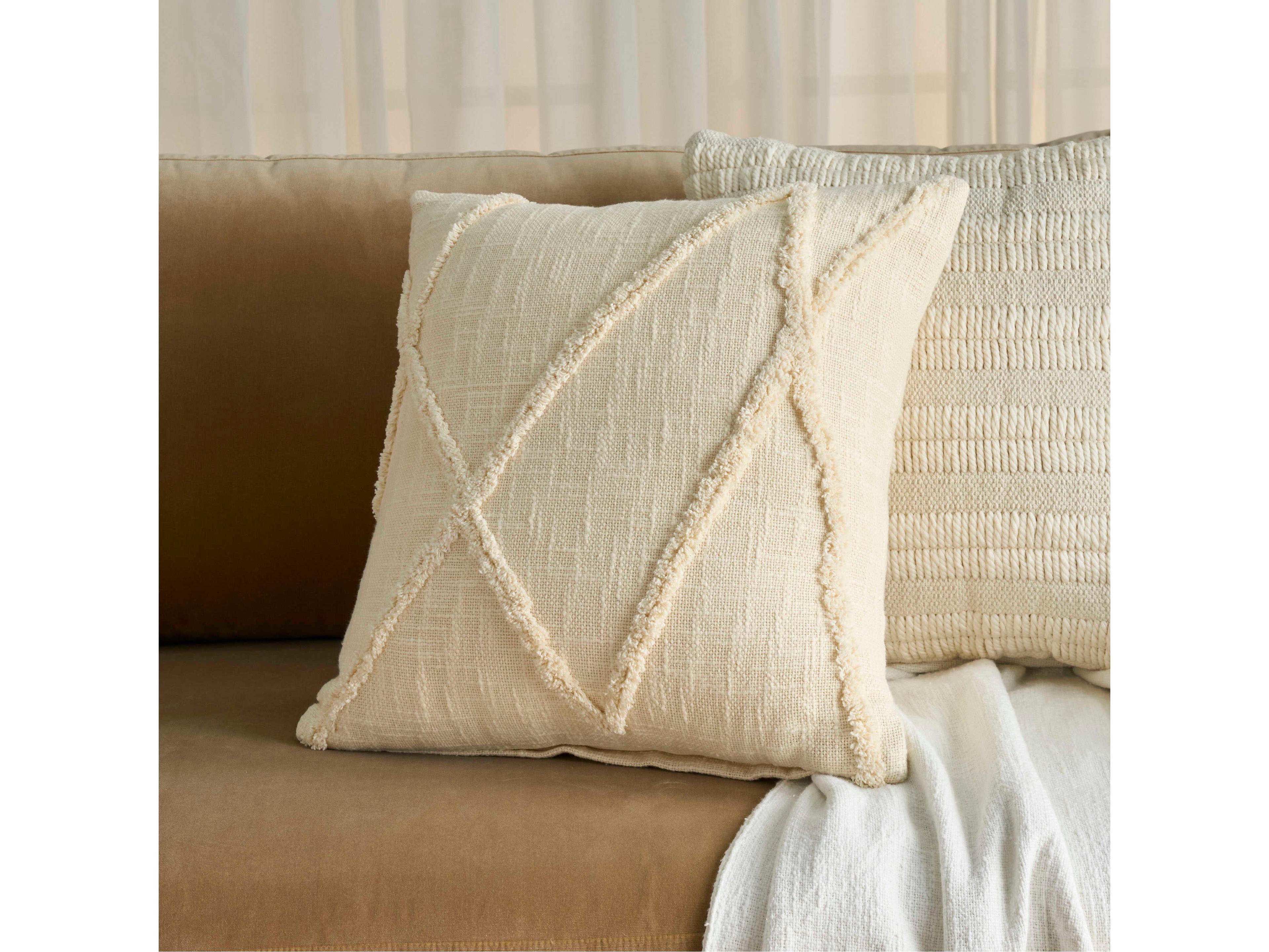 Nourison Mina Victory Lifestyle Distressed Diamond Pillow