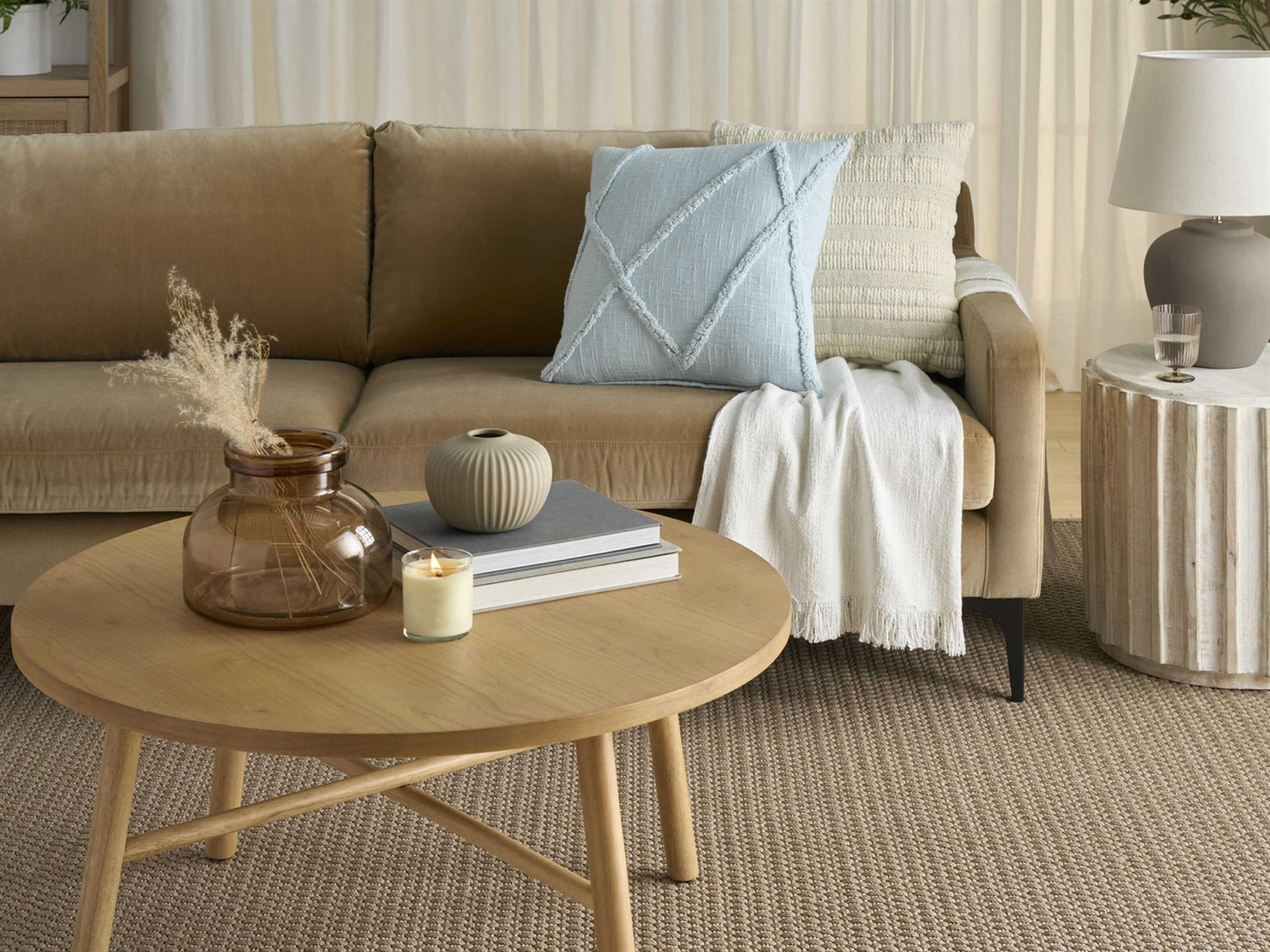 Nourison Mina Victory Lifestyle Distressed Diamond Pillow