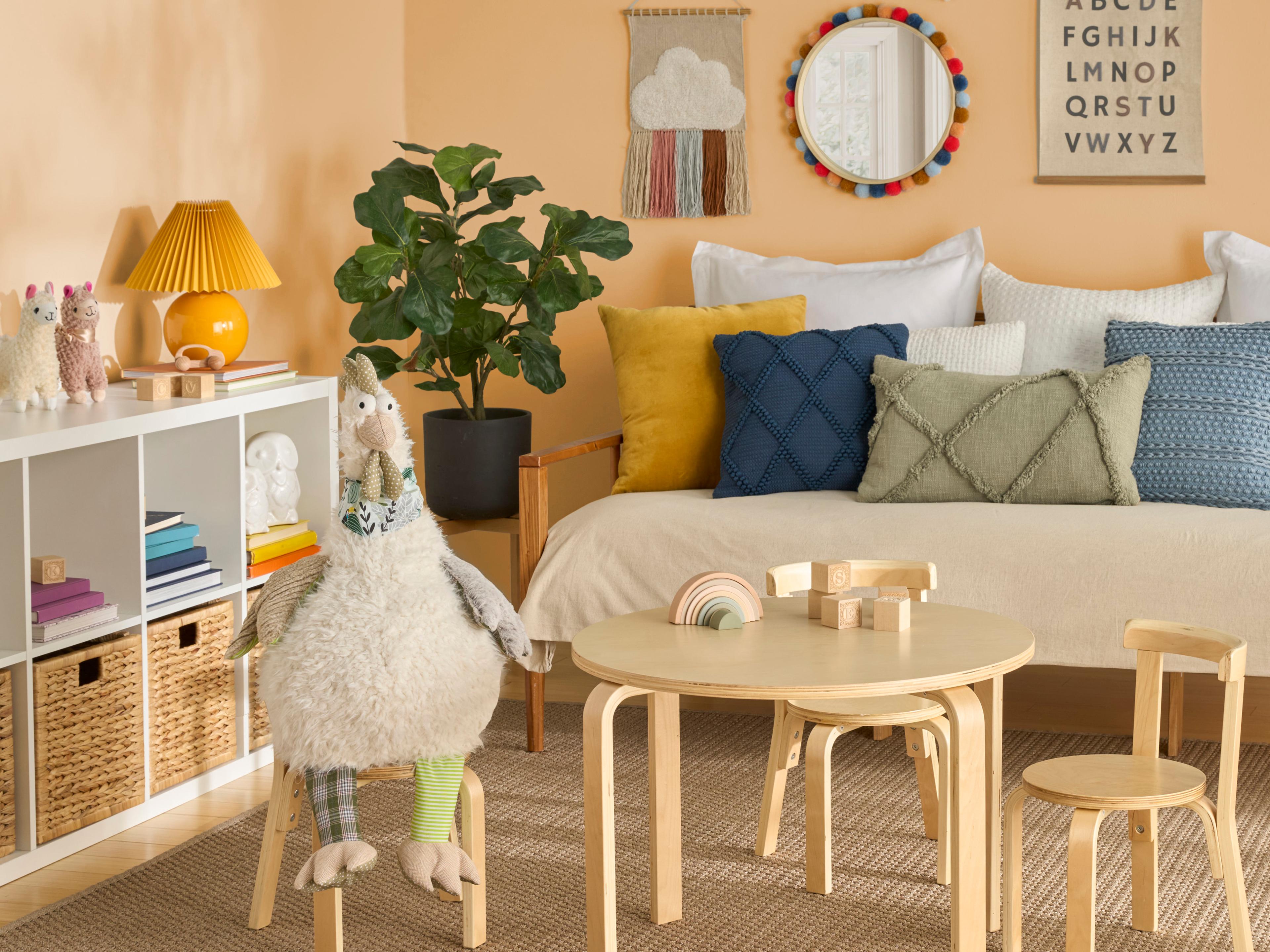 Nourison Mina Victory Rooster Ivory Plush