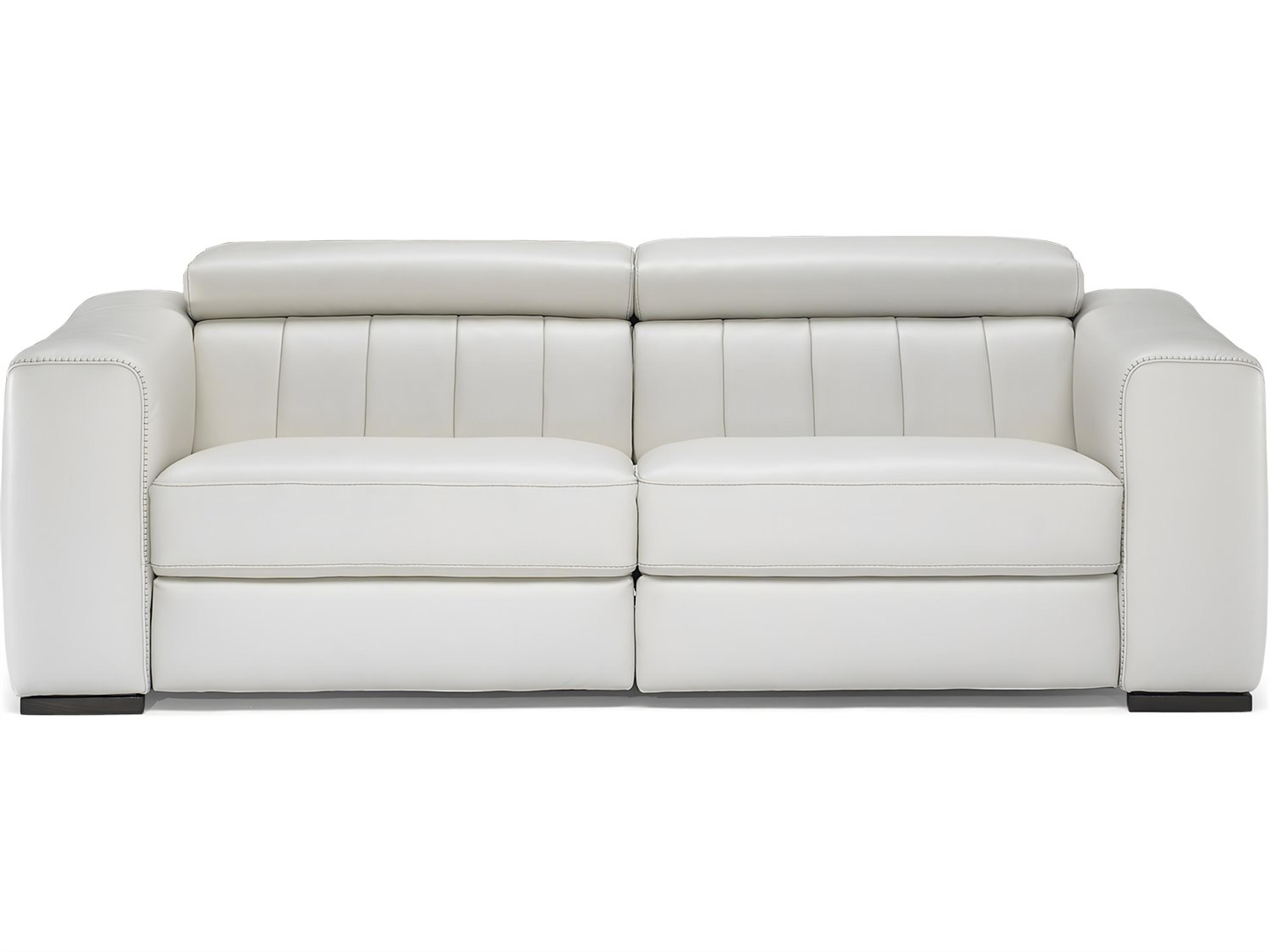 Forza Loveseat