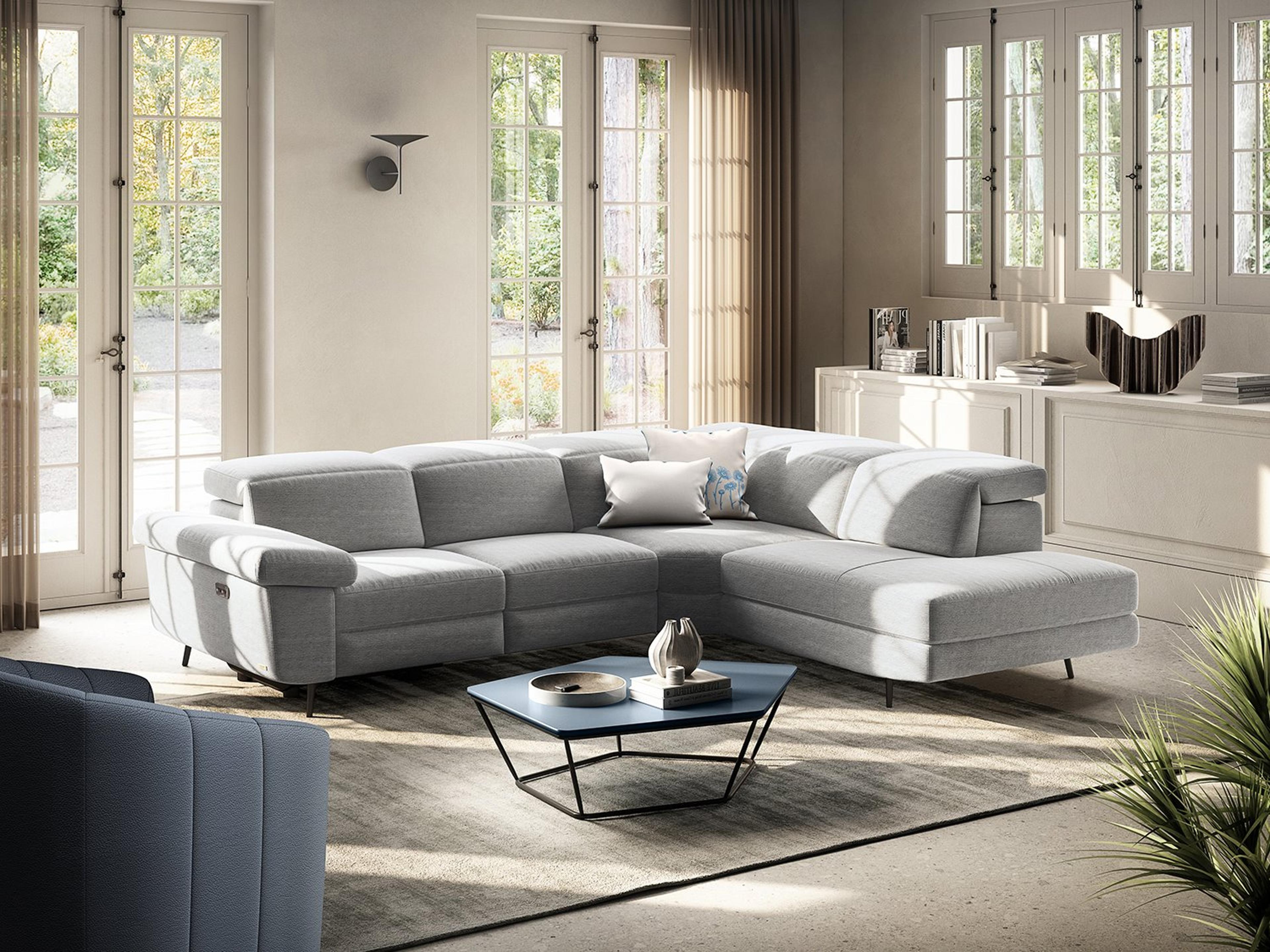 Coro Sectional Sofa