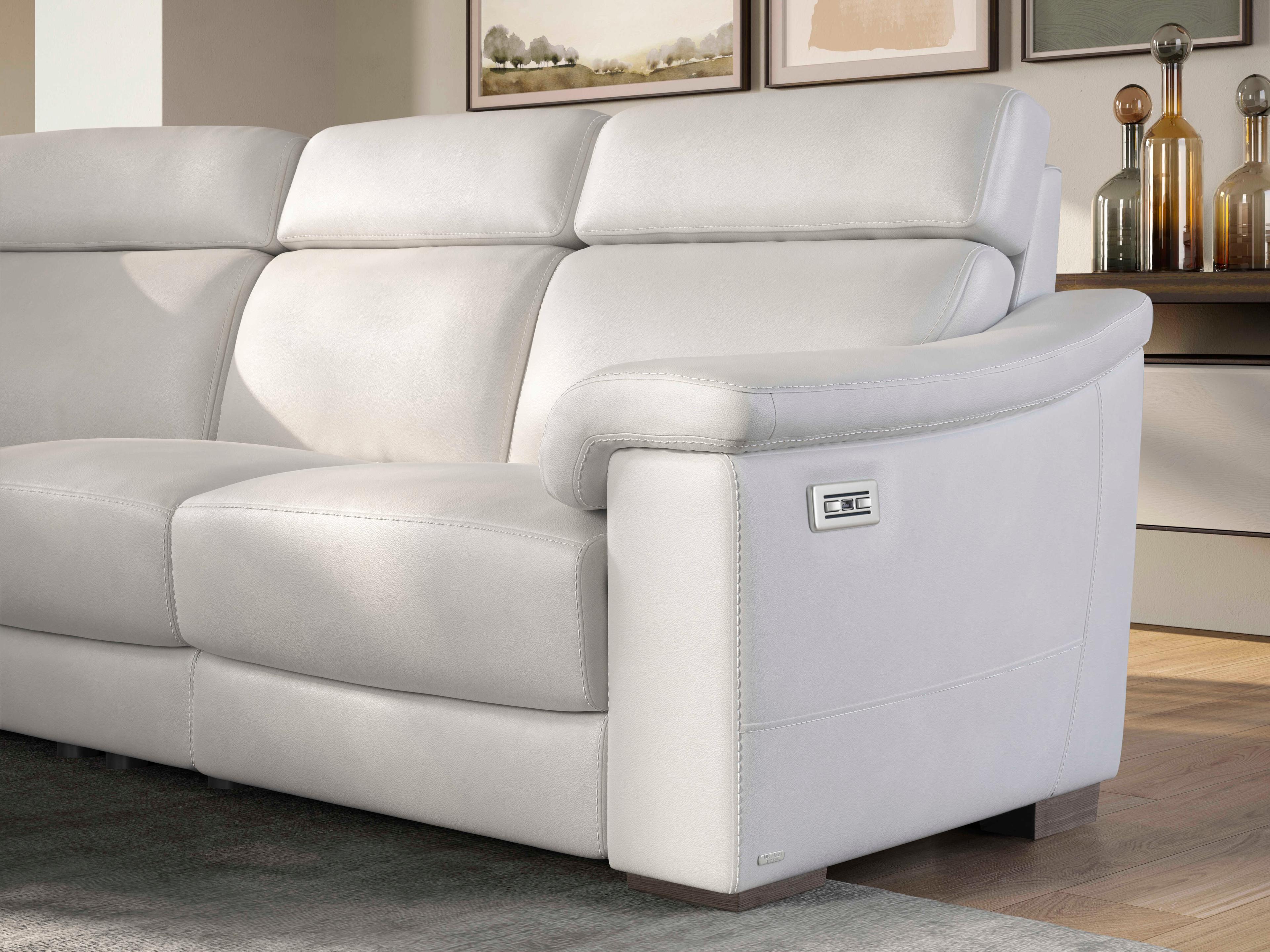 Natuzzi Editions Giulivo Living Room Set
