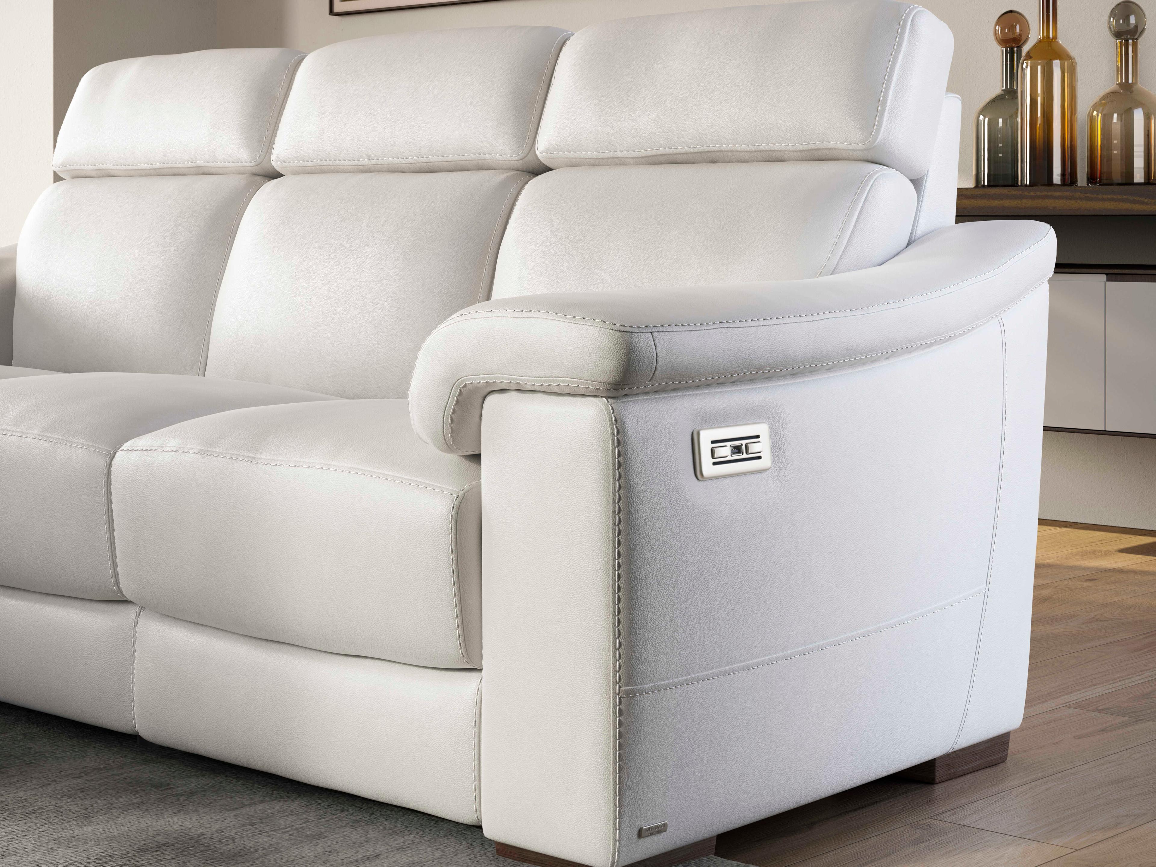 Natuzzi Editions Giulivo Living Room Set