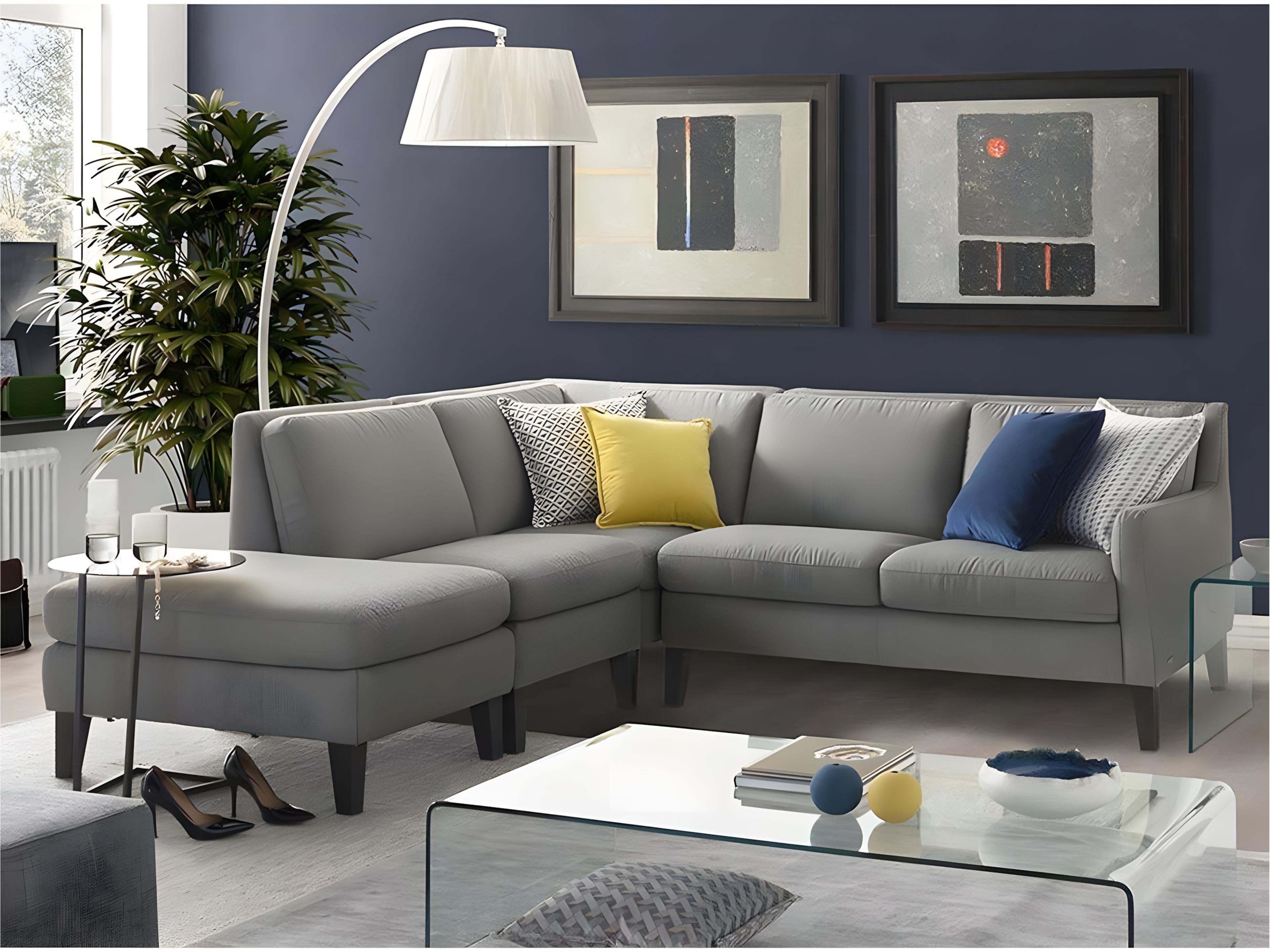 Quiete Sectional Sofa