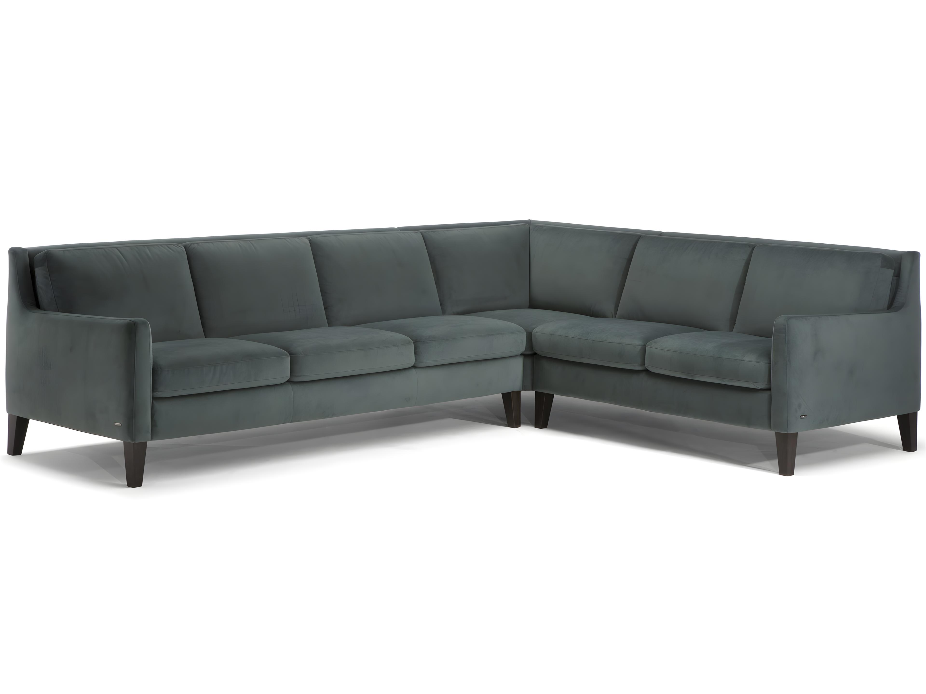 Quiete Sectional Sofa
