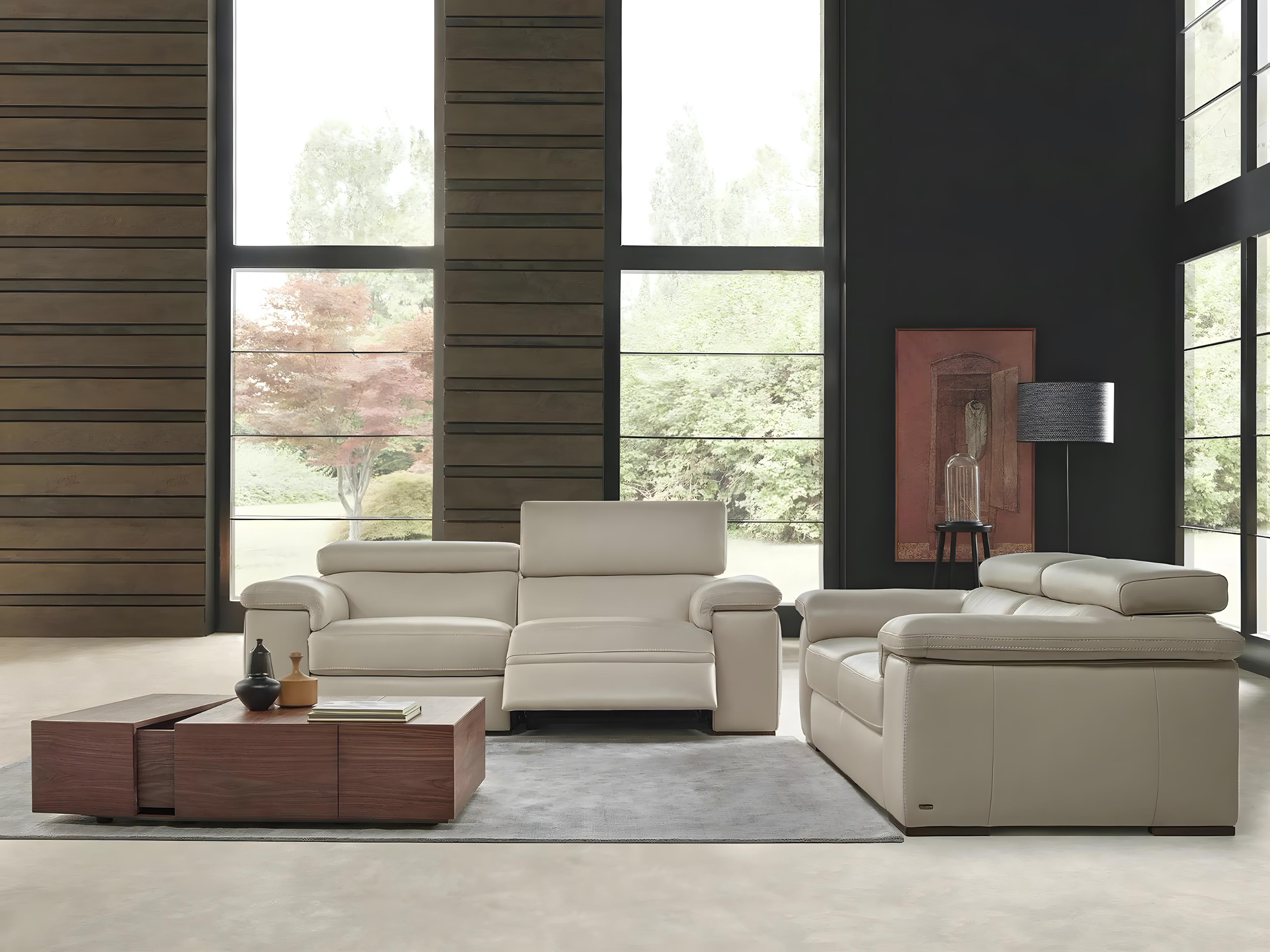 Solare Sectional Lounge Set