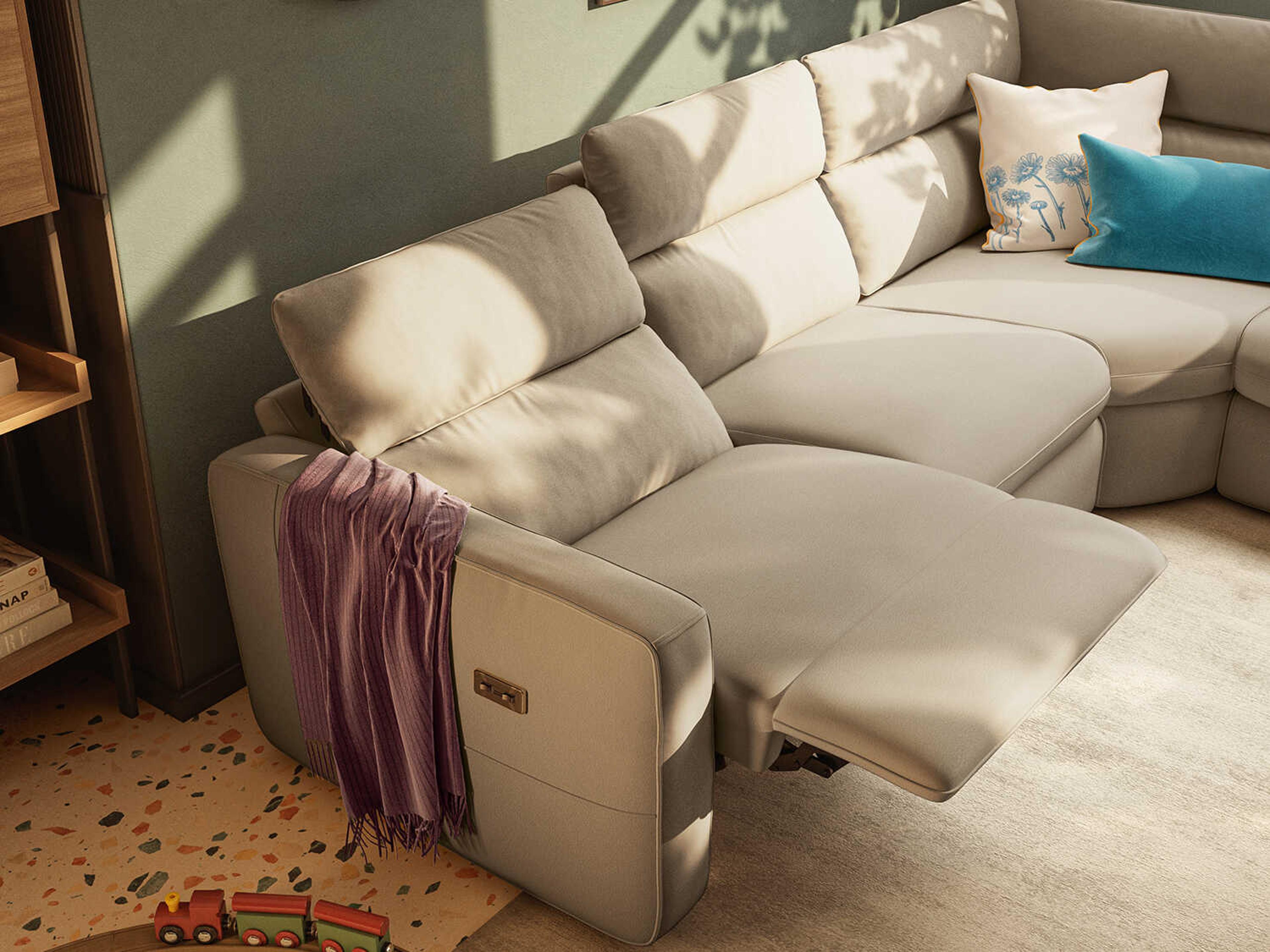 Natuzzi Editions Timoti Upholstered Sectional Sofa