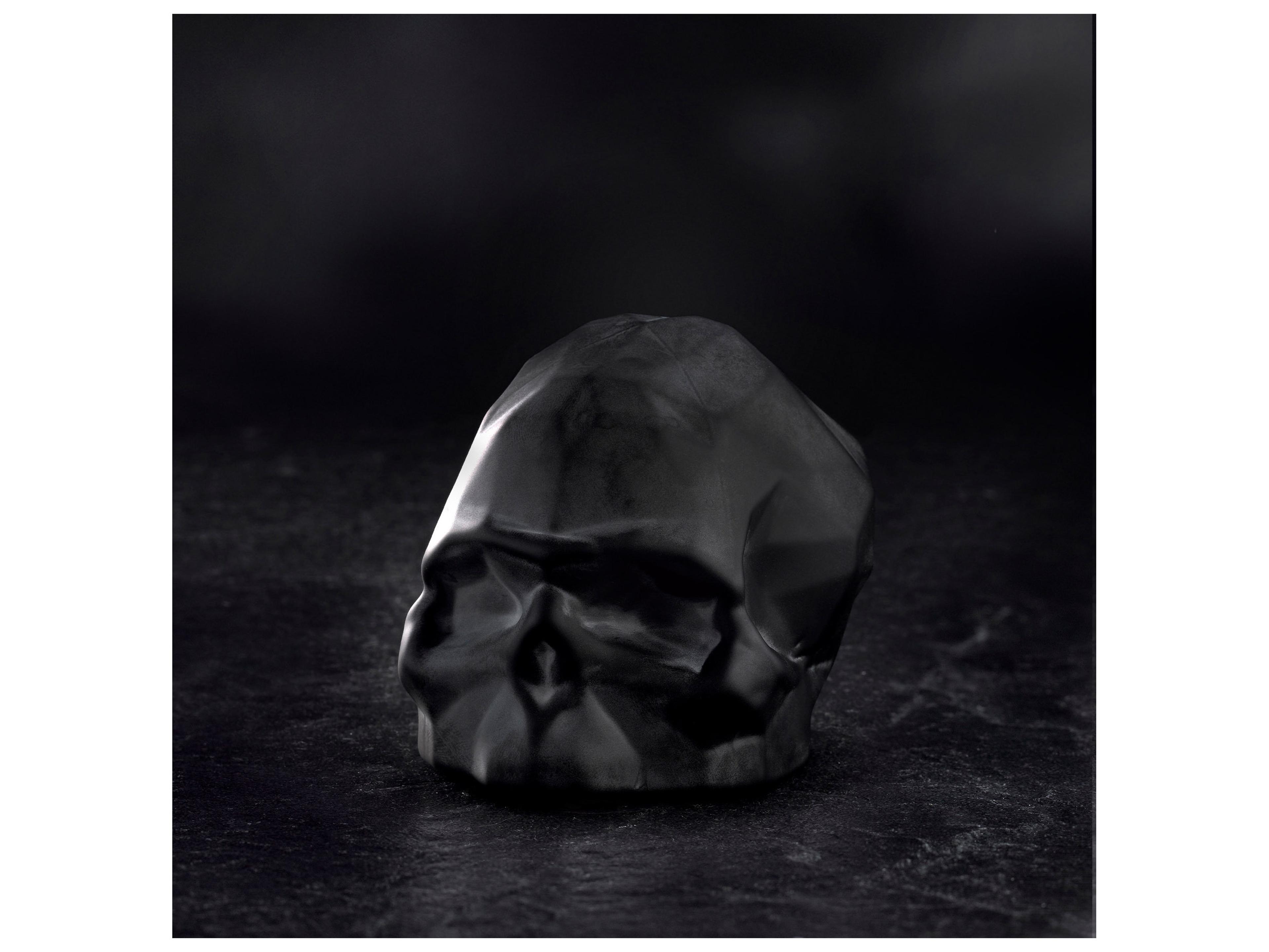 NUDE Memento Mori Sandblasted Black Faceted Skull