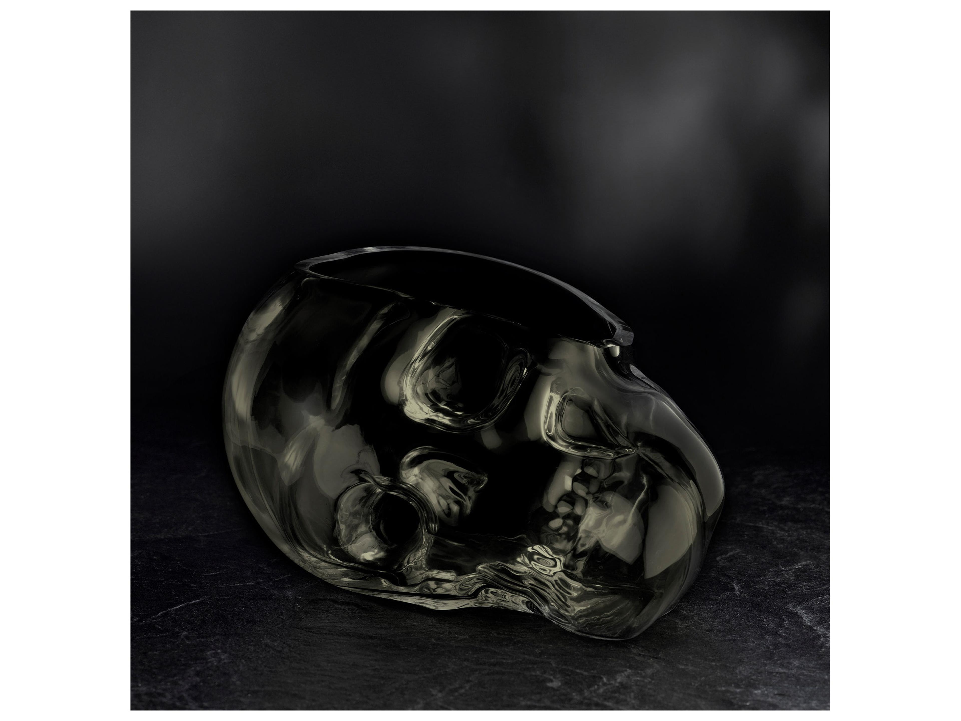 NUDE Memento Mori Smoke Skull Bowl