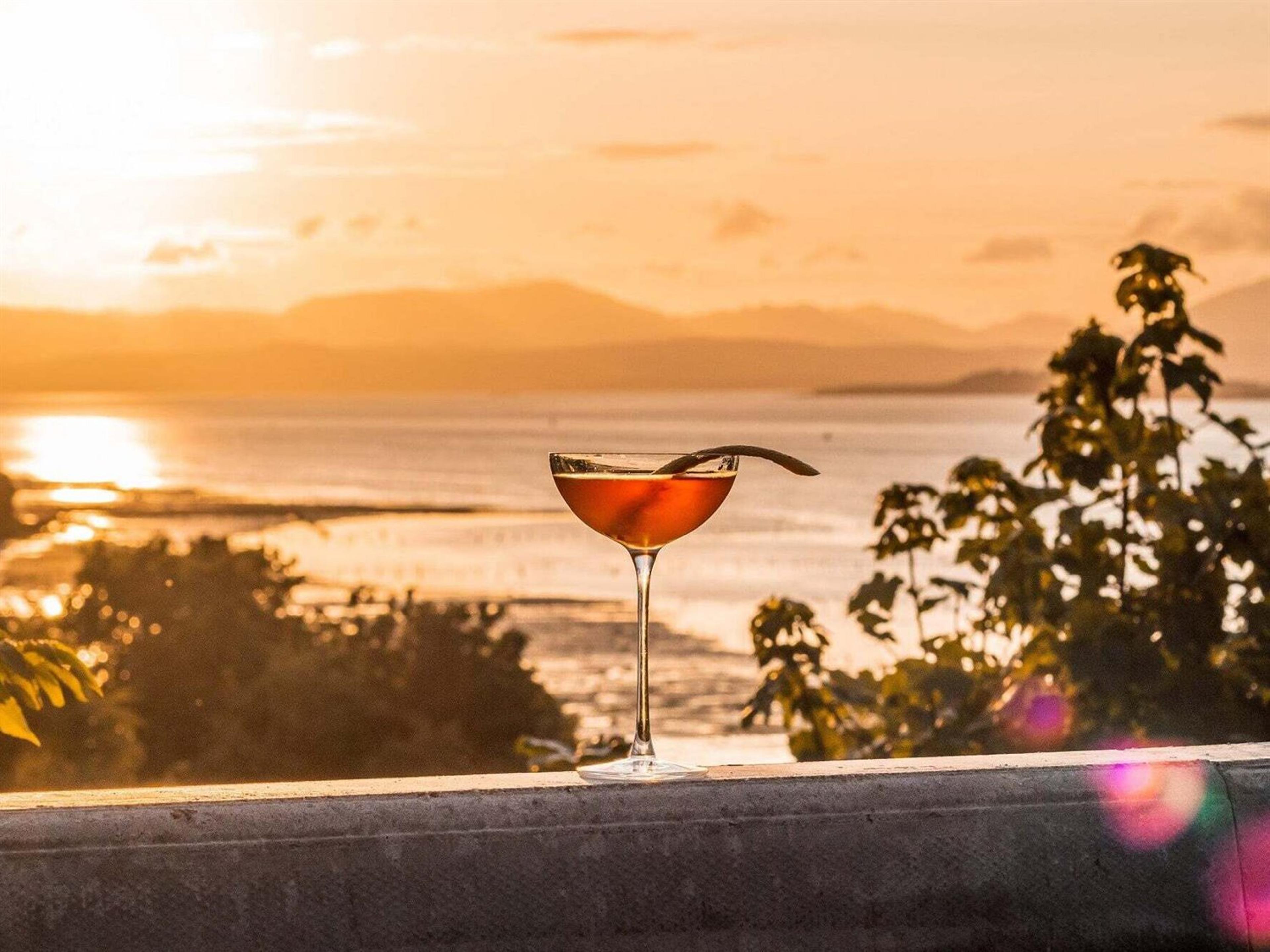 NUDE Hepburn Clear Hepburn Coupe Set of 2