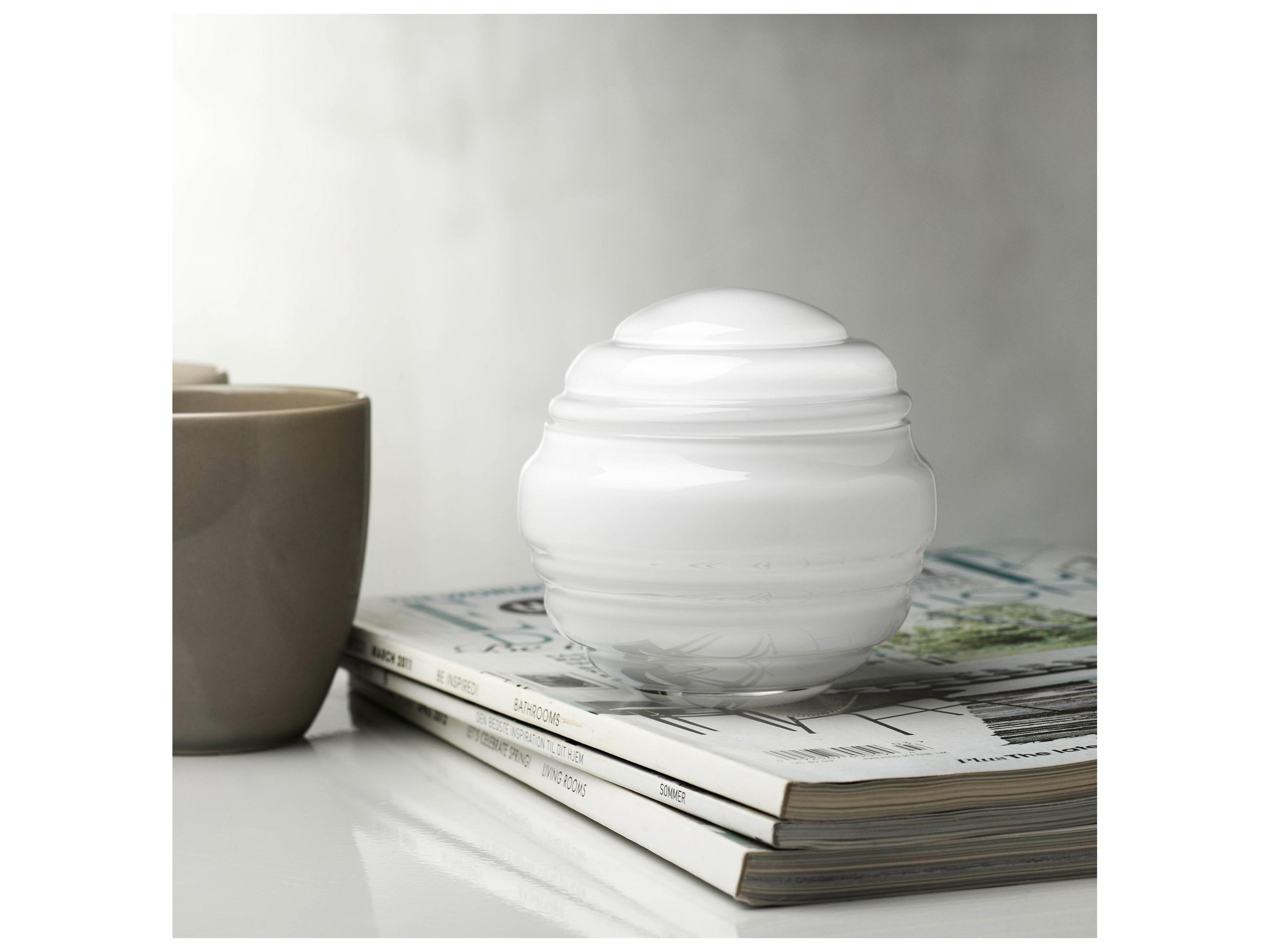 NUDE Nest Opal White Candy Box